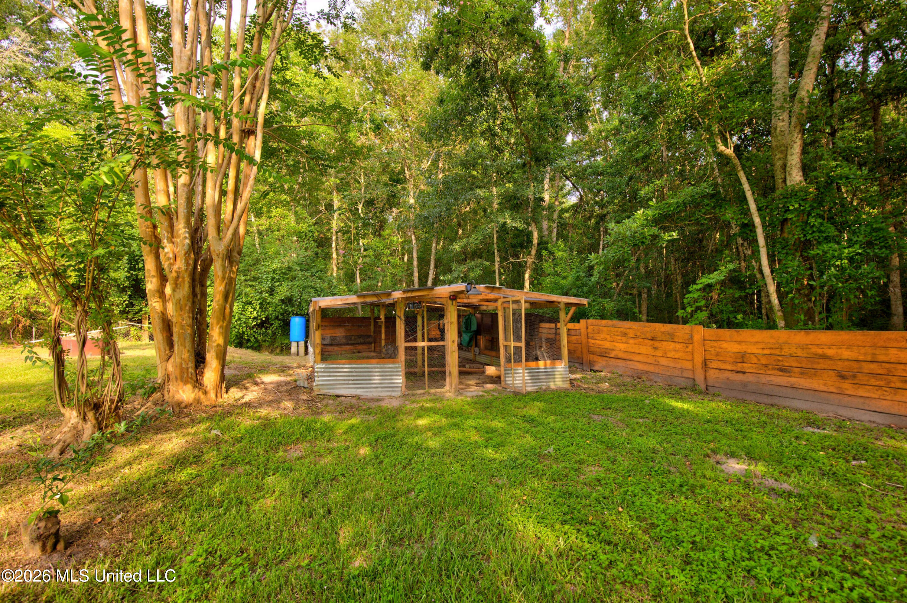 5068 Menge Avenue Property Photo 47
