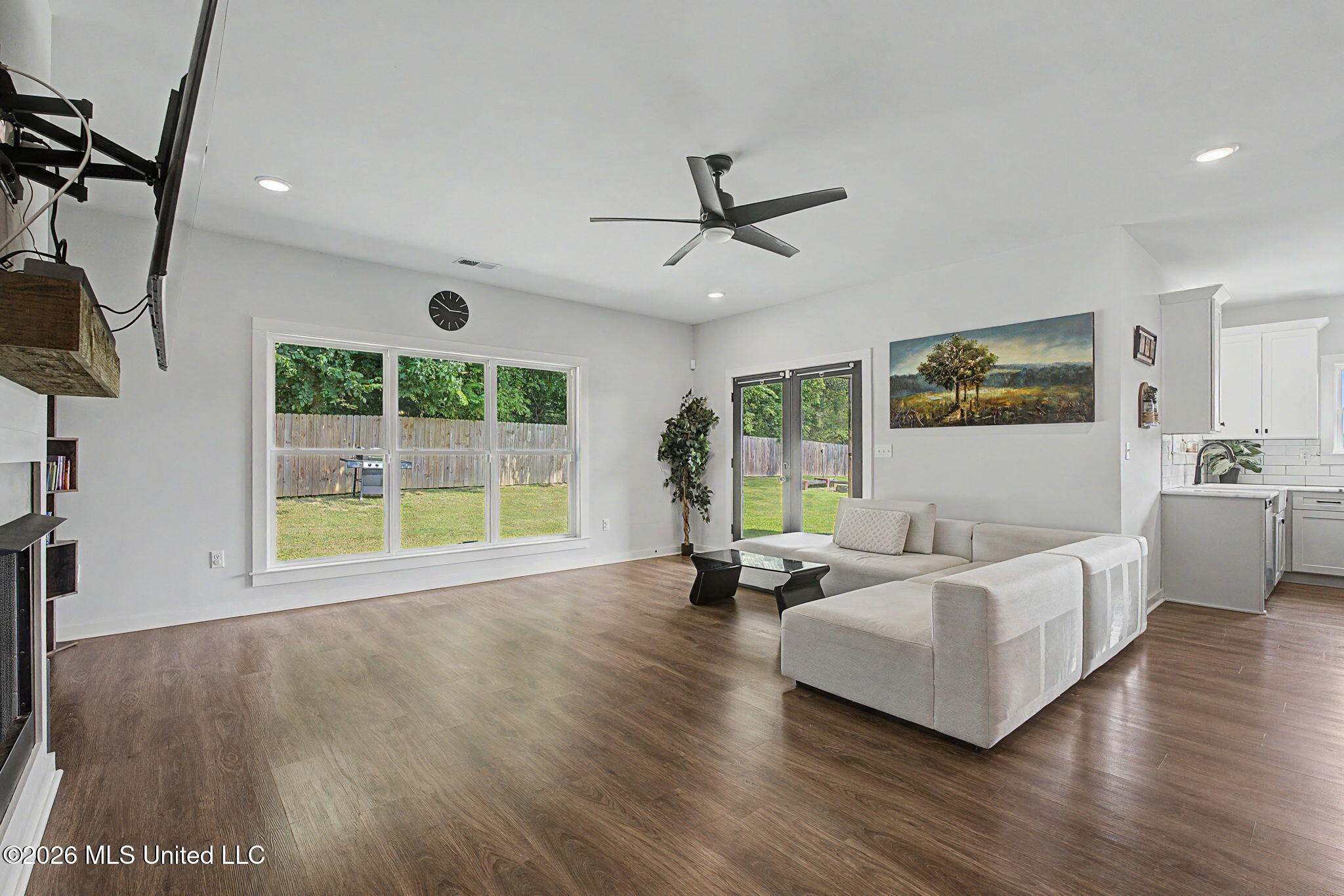 4769 Oyster Bay Cove Property Photo 10