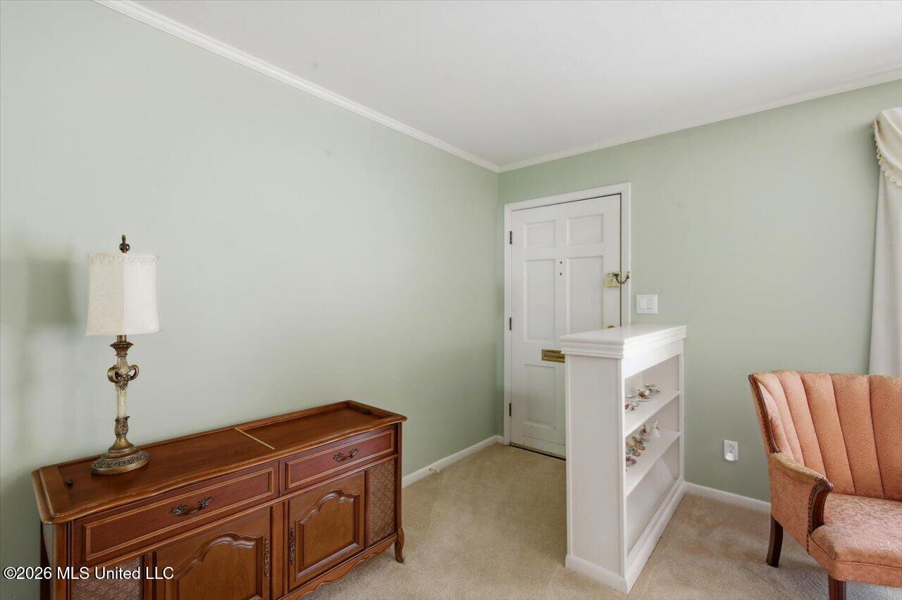 5227 Saratoga Drive Property Photo 10