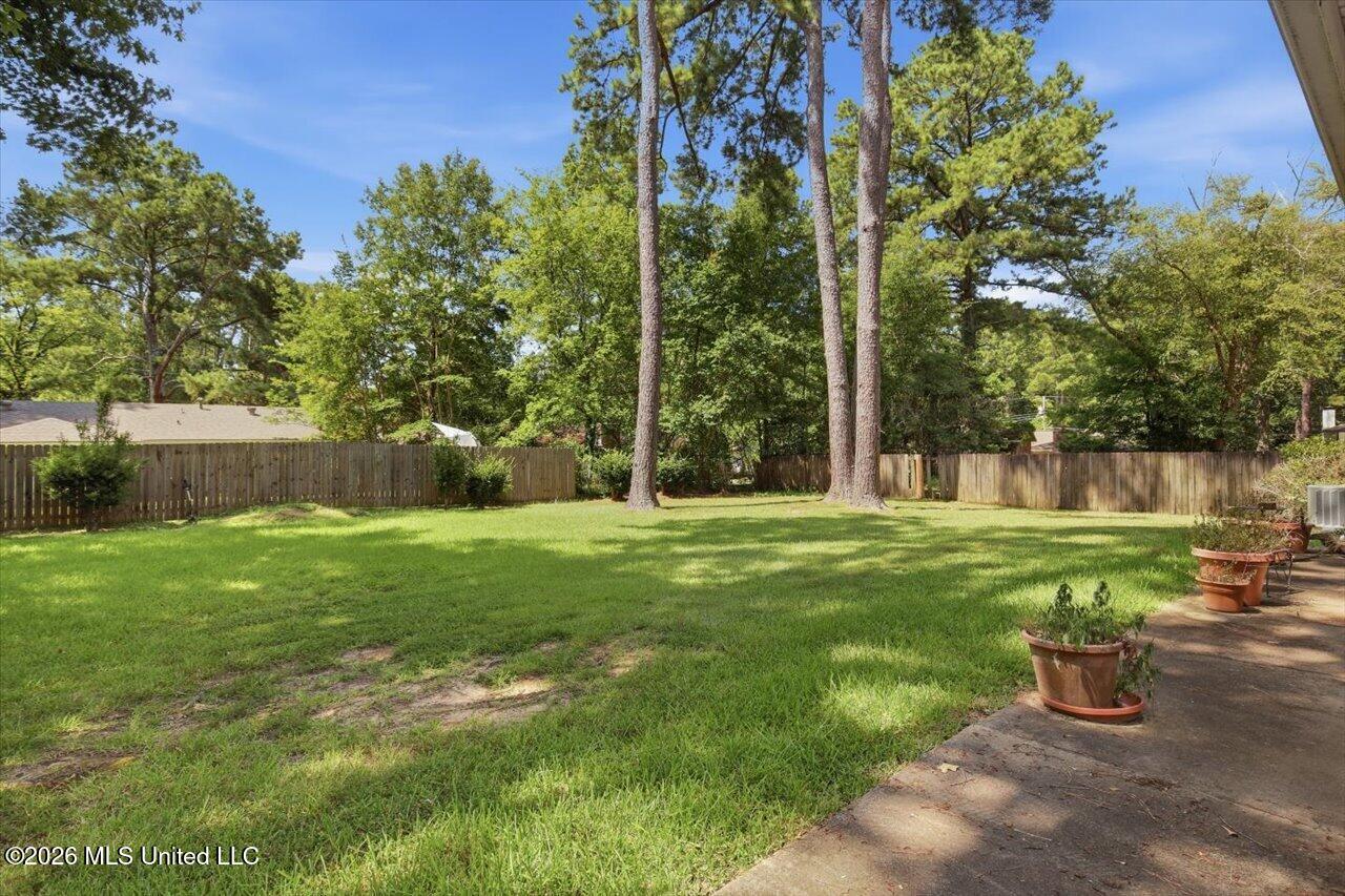 5227 Saratoga Drive Property Photo 42