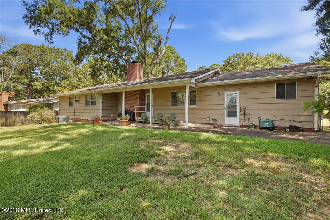 5227 Saratoga Drive Property Photo 43