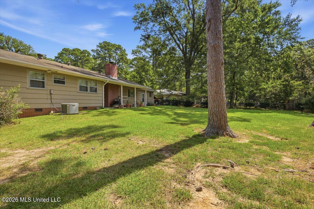 5227 Saratoga Drive Property Photo 45
