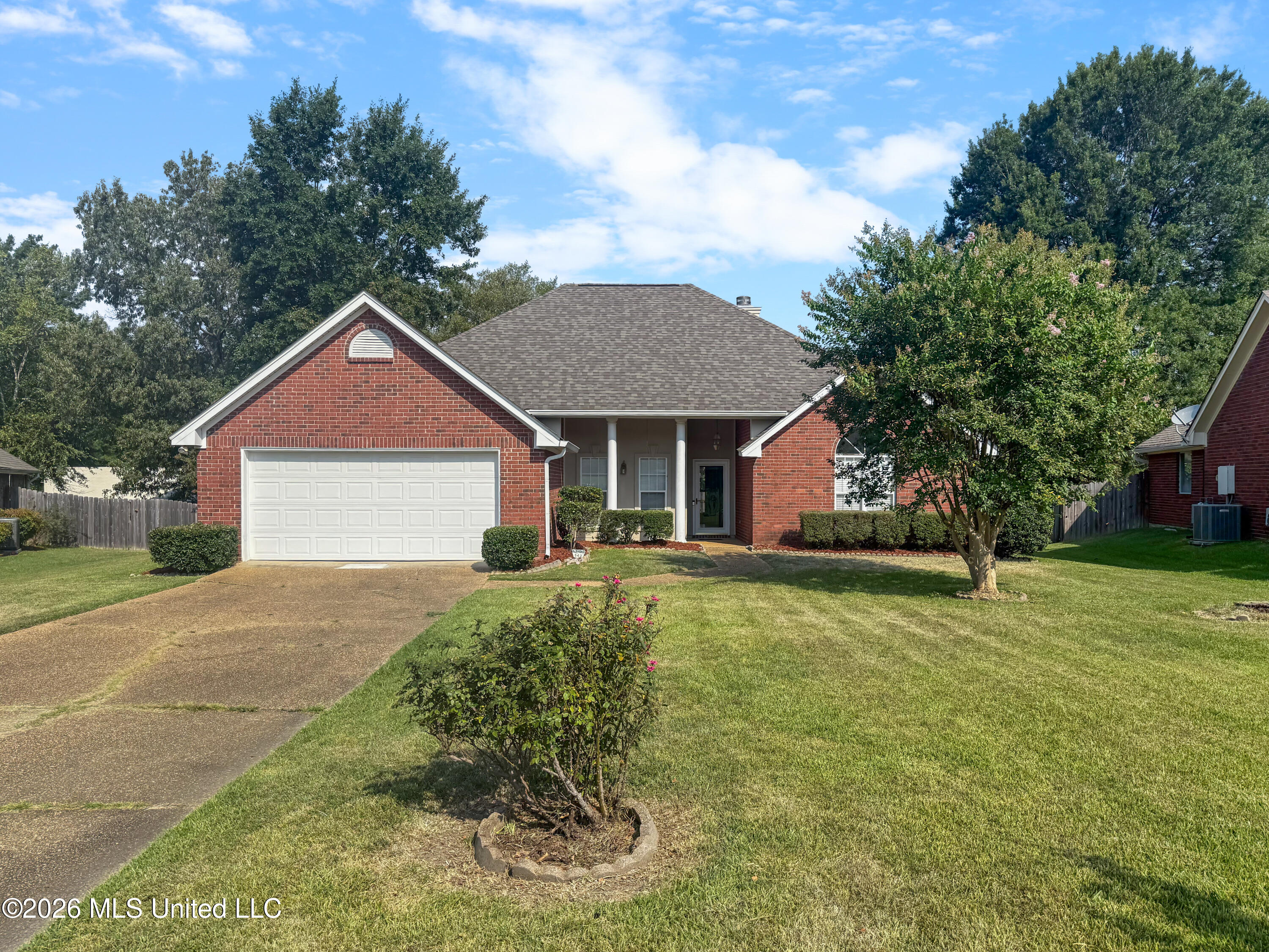 540 Brighton Circle Property Photo 1