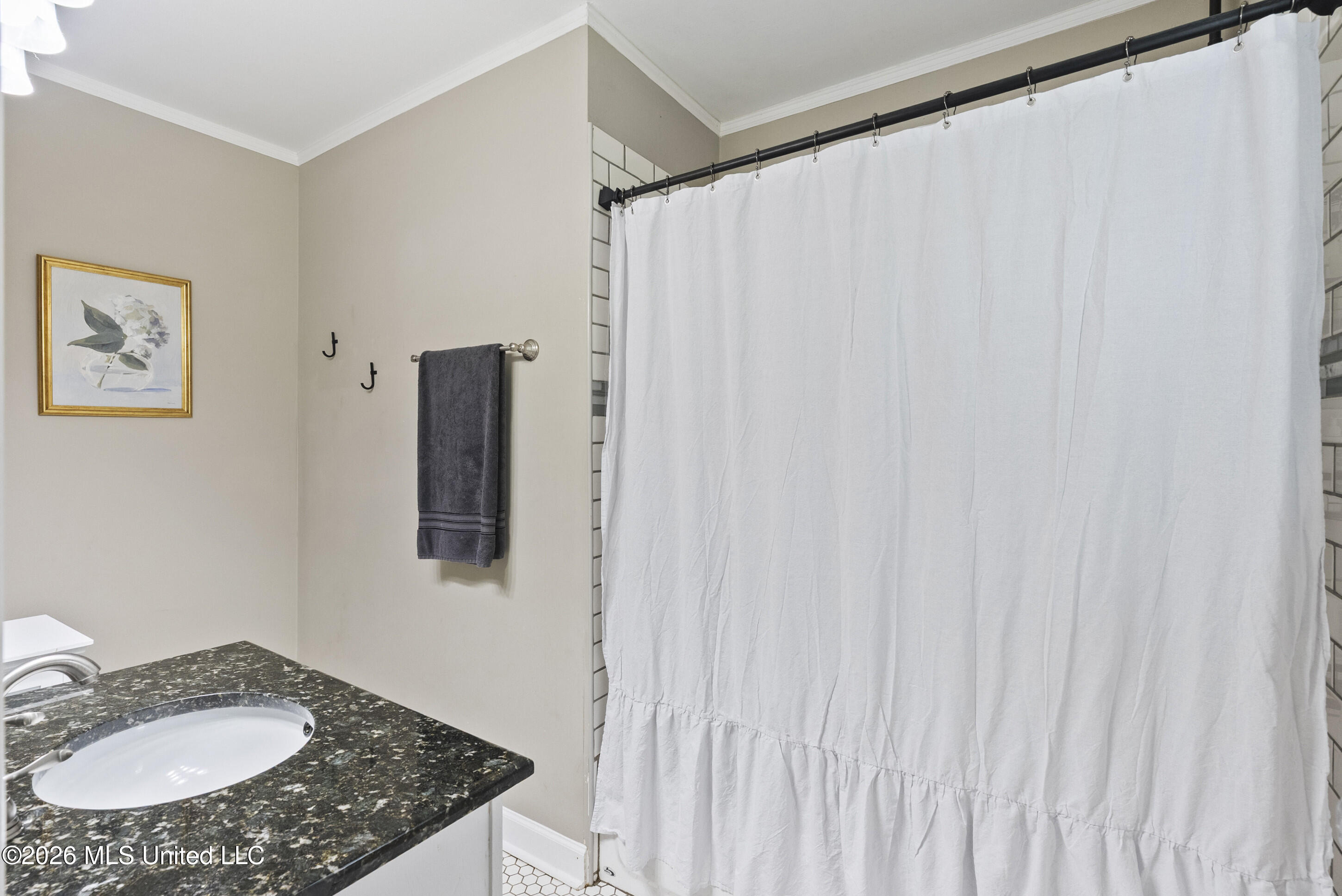 411 Heard Street Property Photo 10