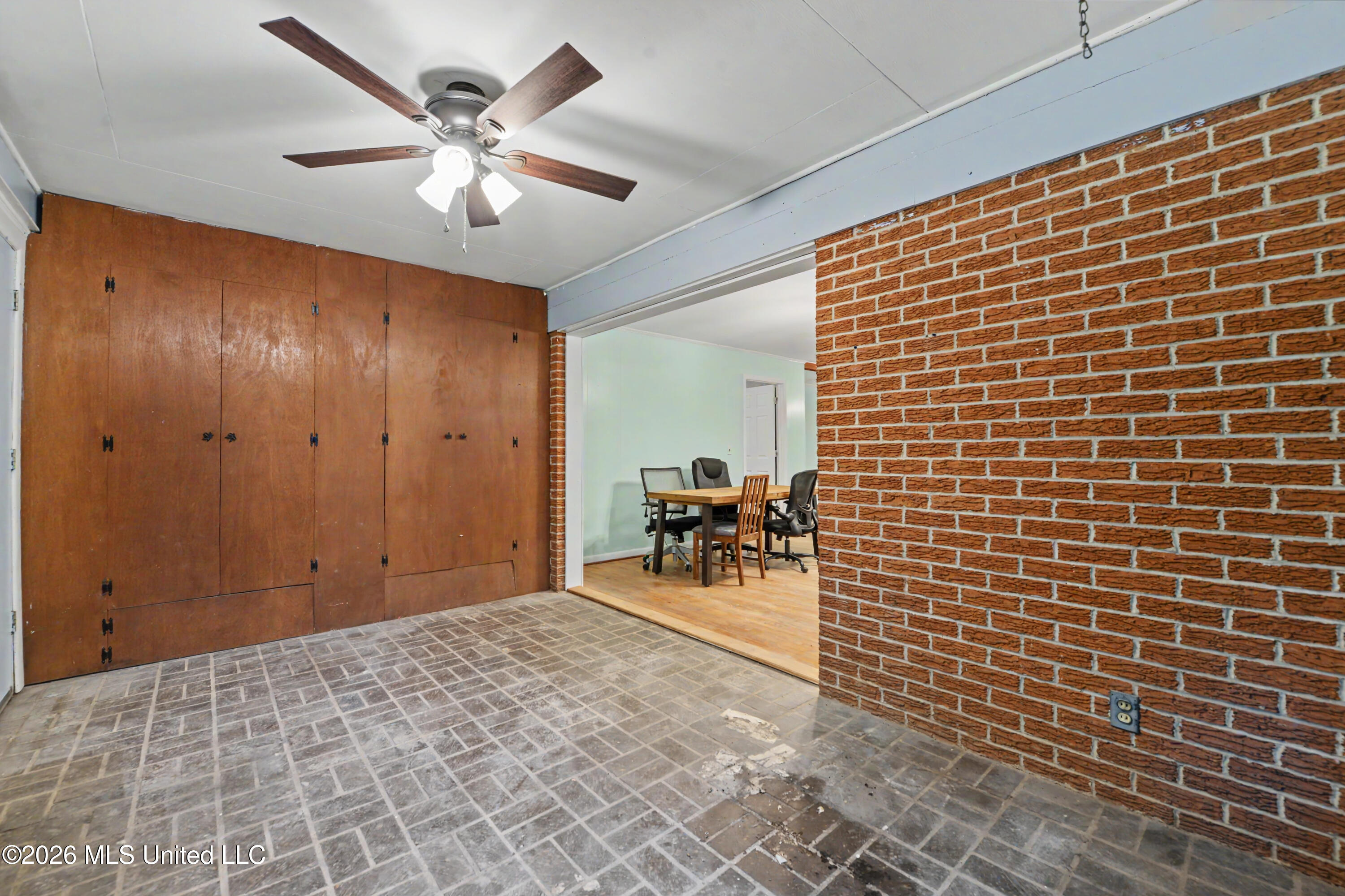 2147 Hwy 613 Property Photo 11