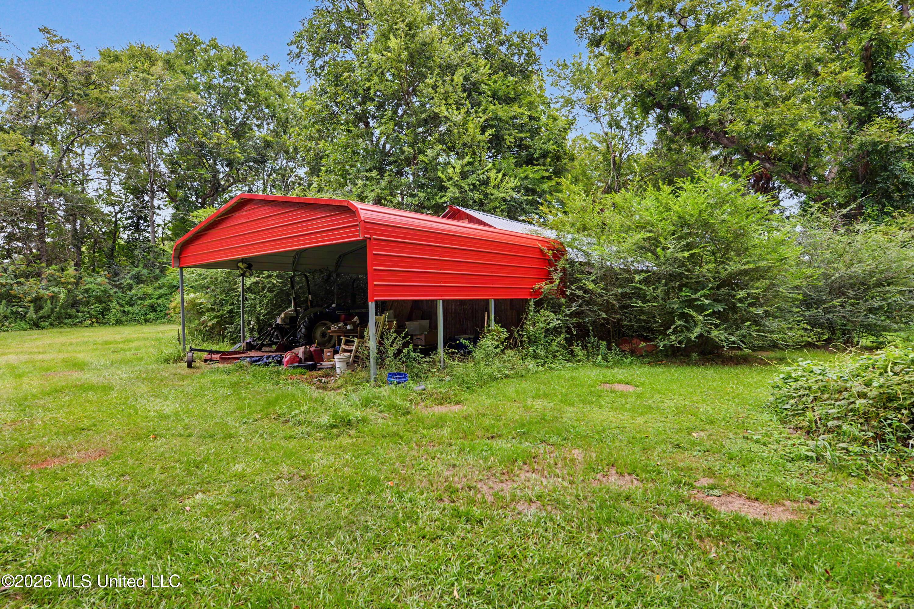 2147 Hwy 613 Property Photo 28