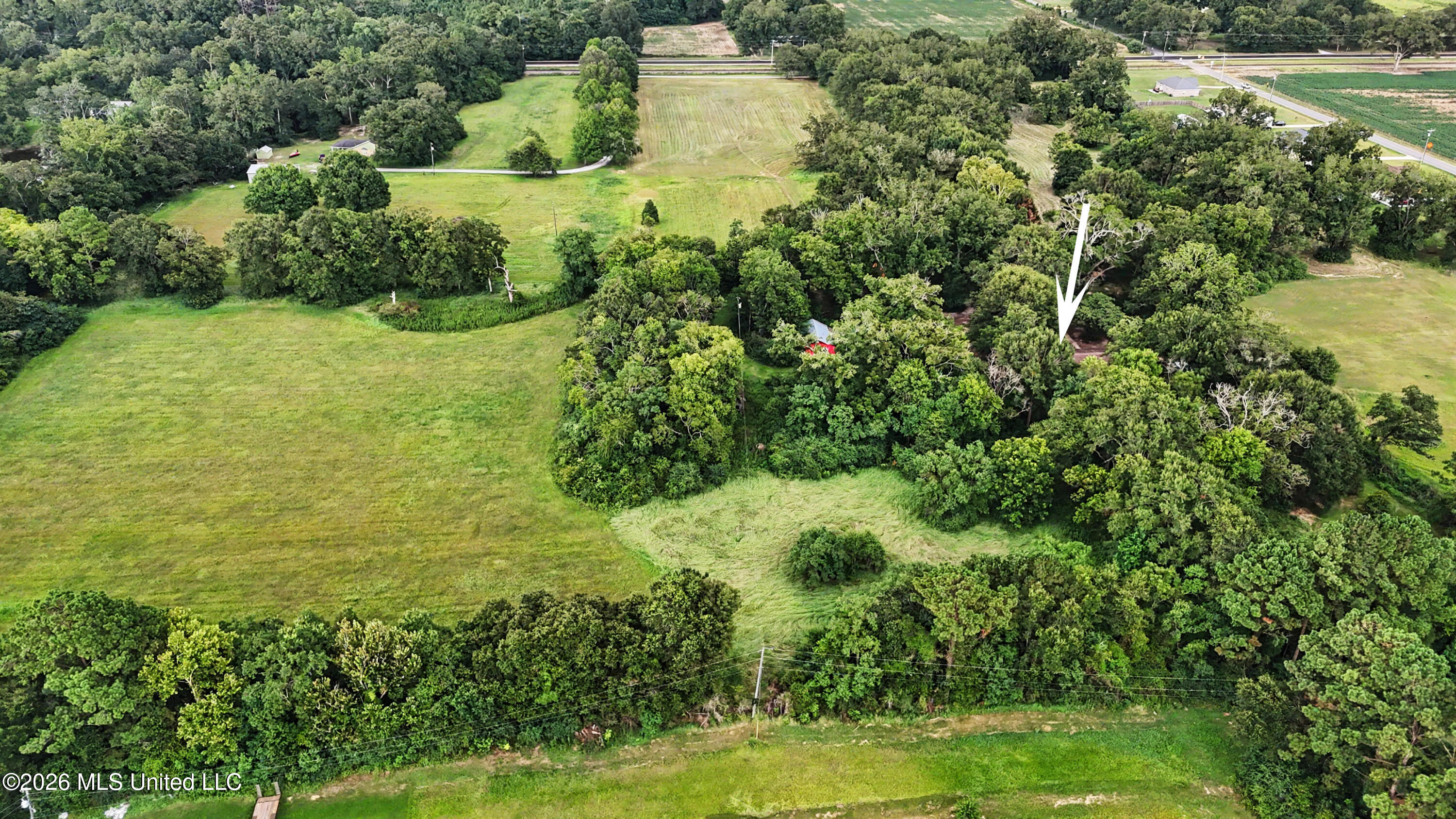2147 Hwy 613 Property Photo 33