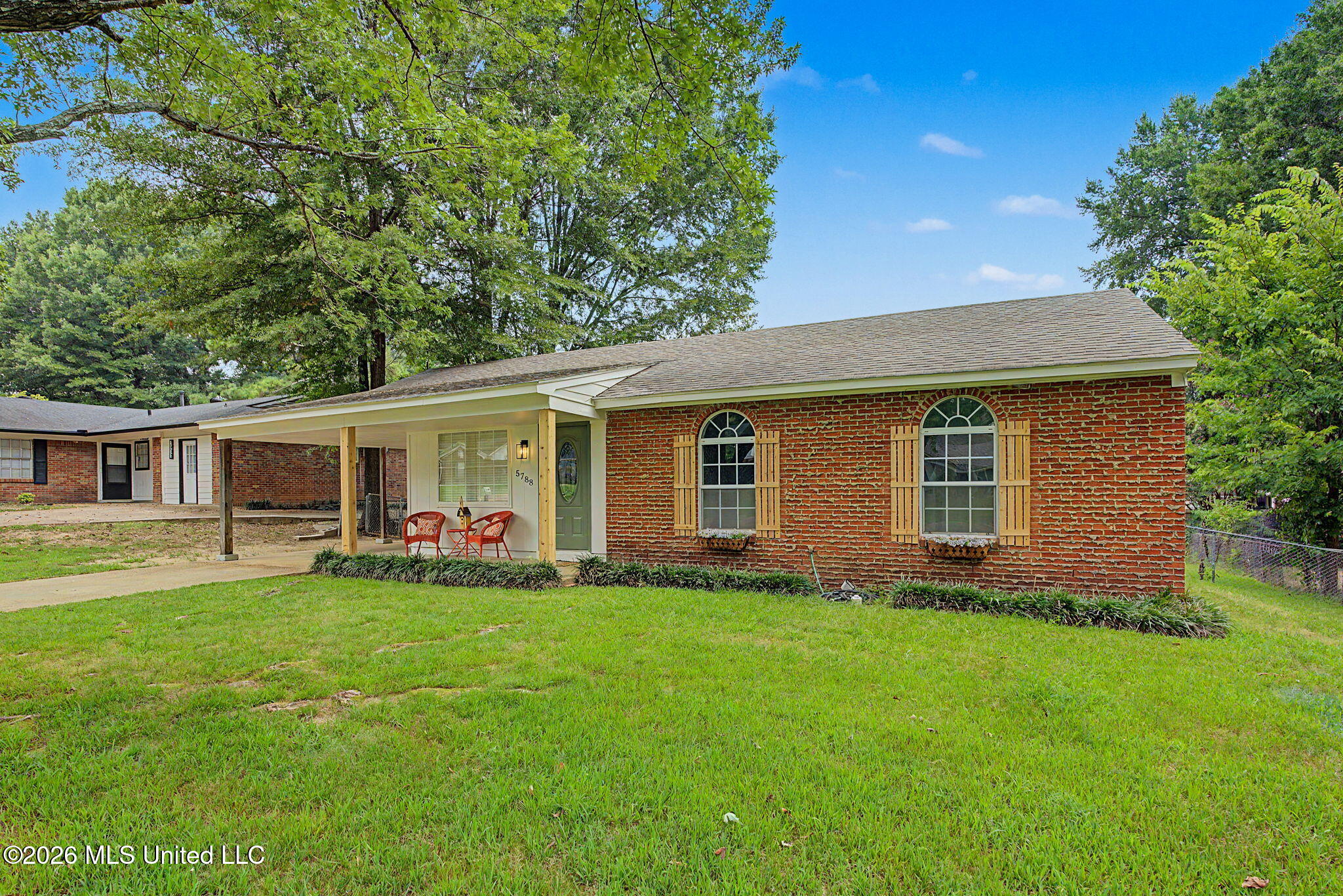 5788 Natchez Drive Property Photo 1