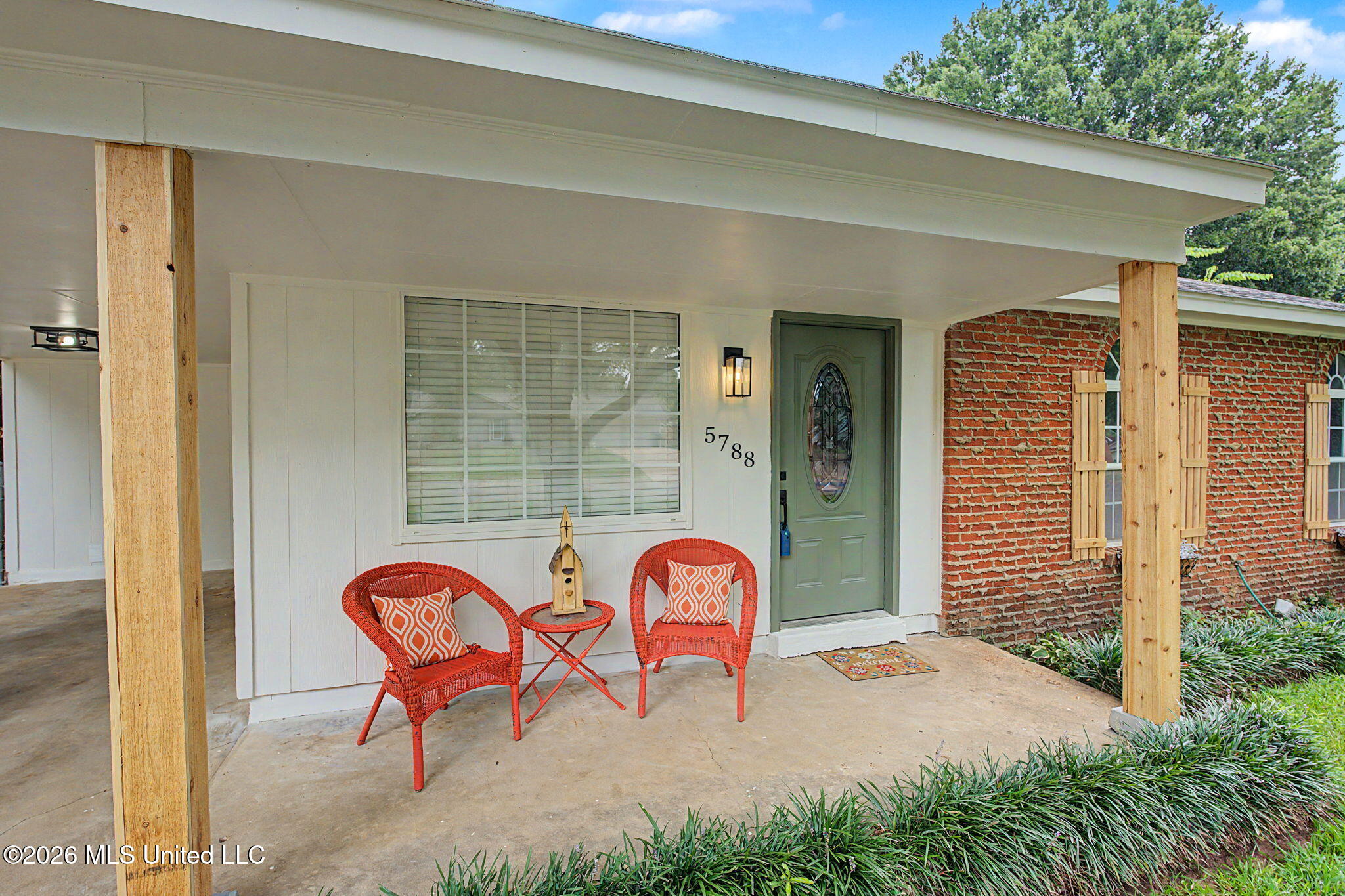 5788 Natchez Drive Property Photo 3