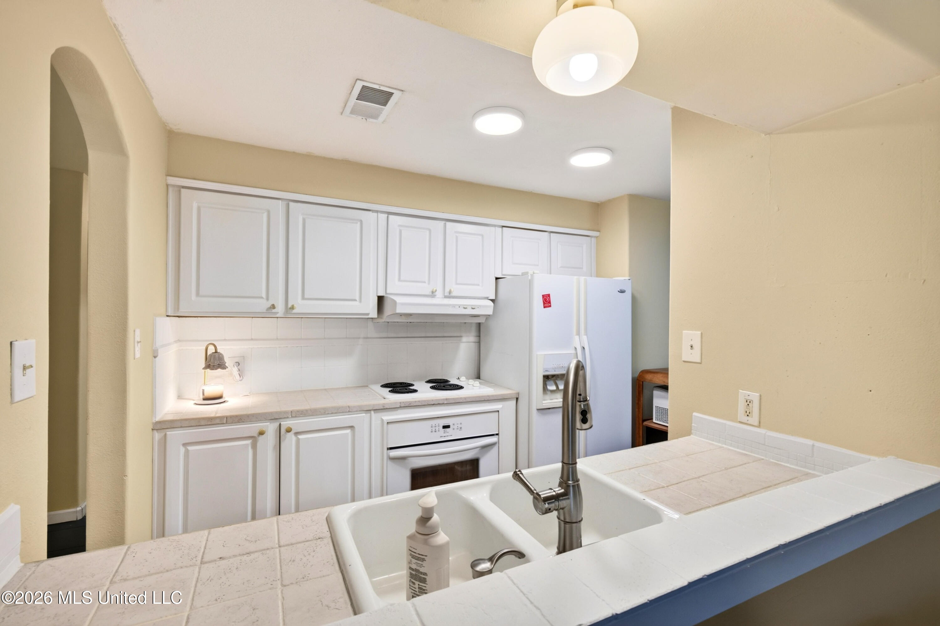 107 Myrtle Avenue Property Photo 12