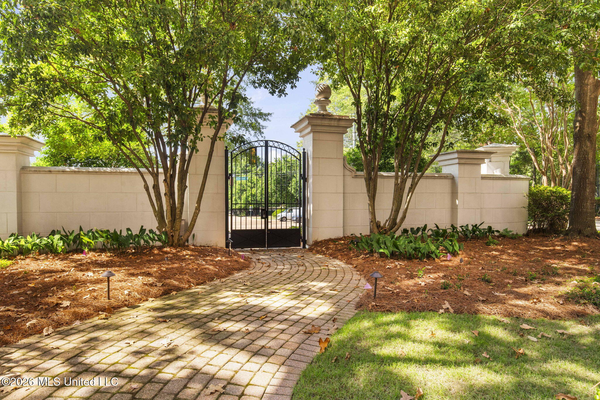 1200 Meadowbrook Road Property Photo 26