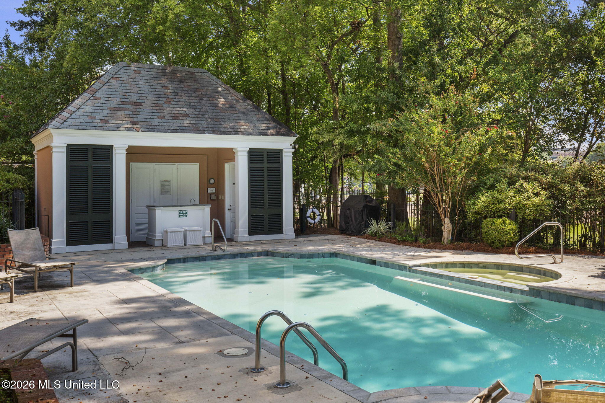 1200 Meadowbrook Road Property Photo 27