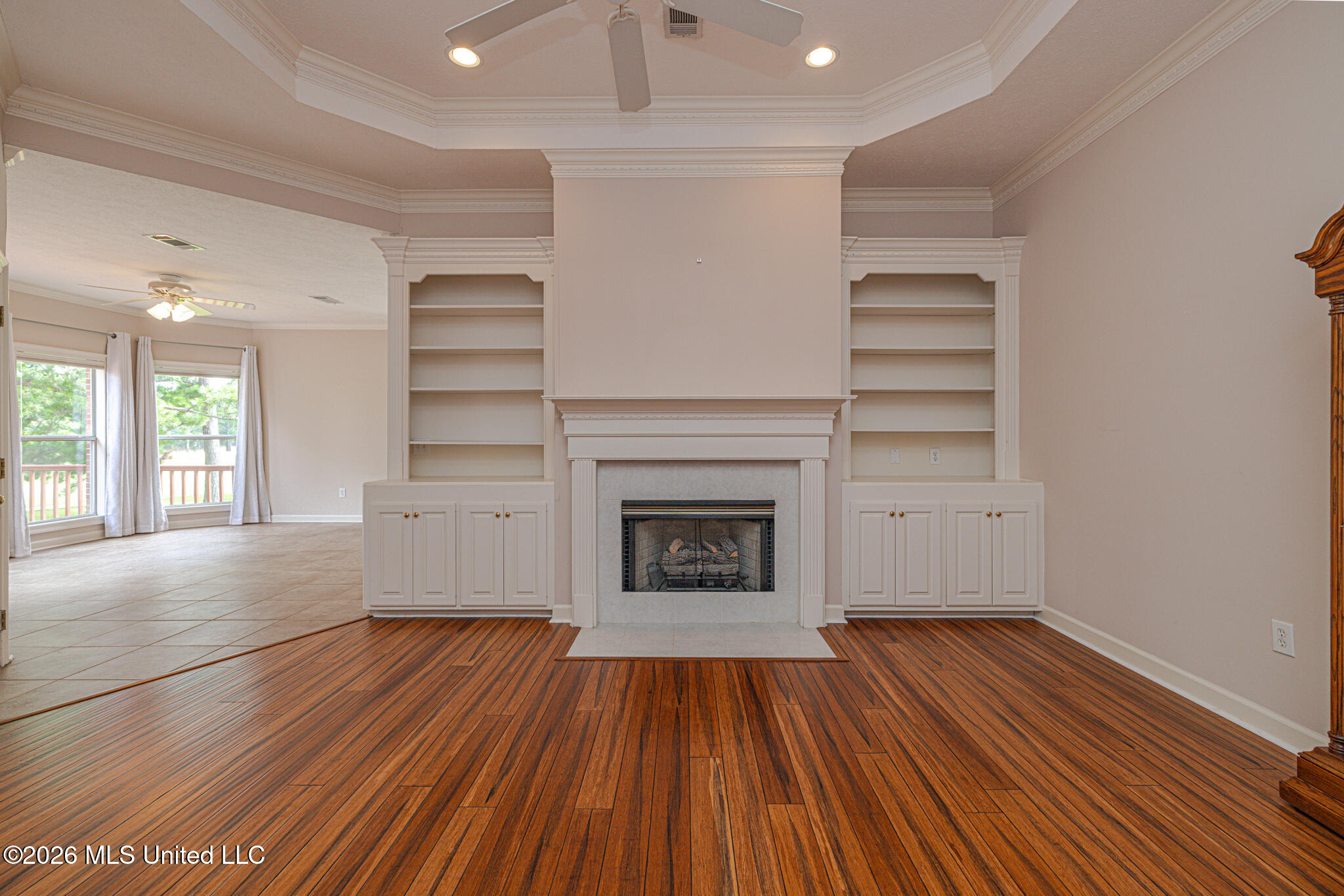 160 Apple Blossom Drive Property Photo 8