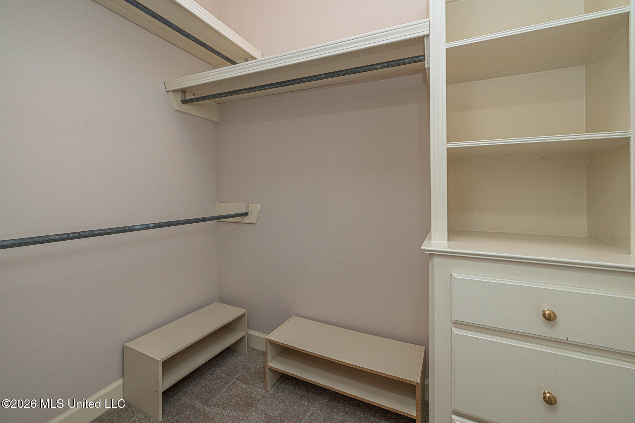 160 Apple Blossom Drive Property Photo 28