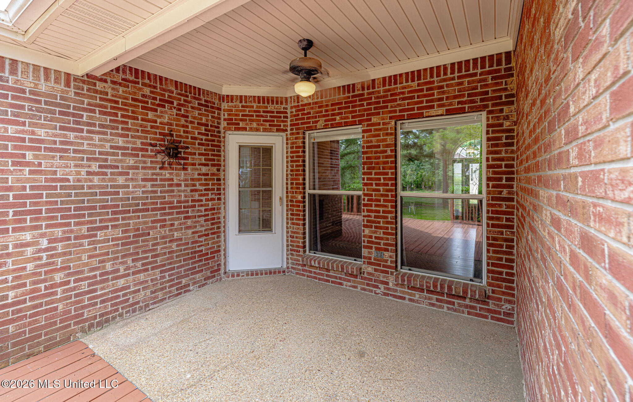 160 Apple Blossom Drive Property Photo 33