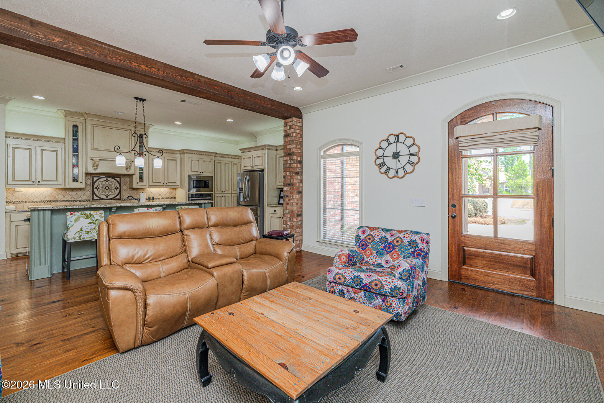915 Timberton Drive Property Photo 8