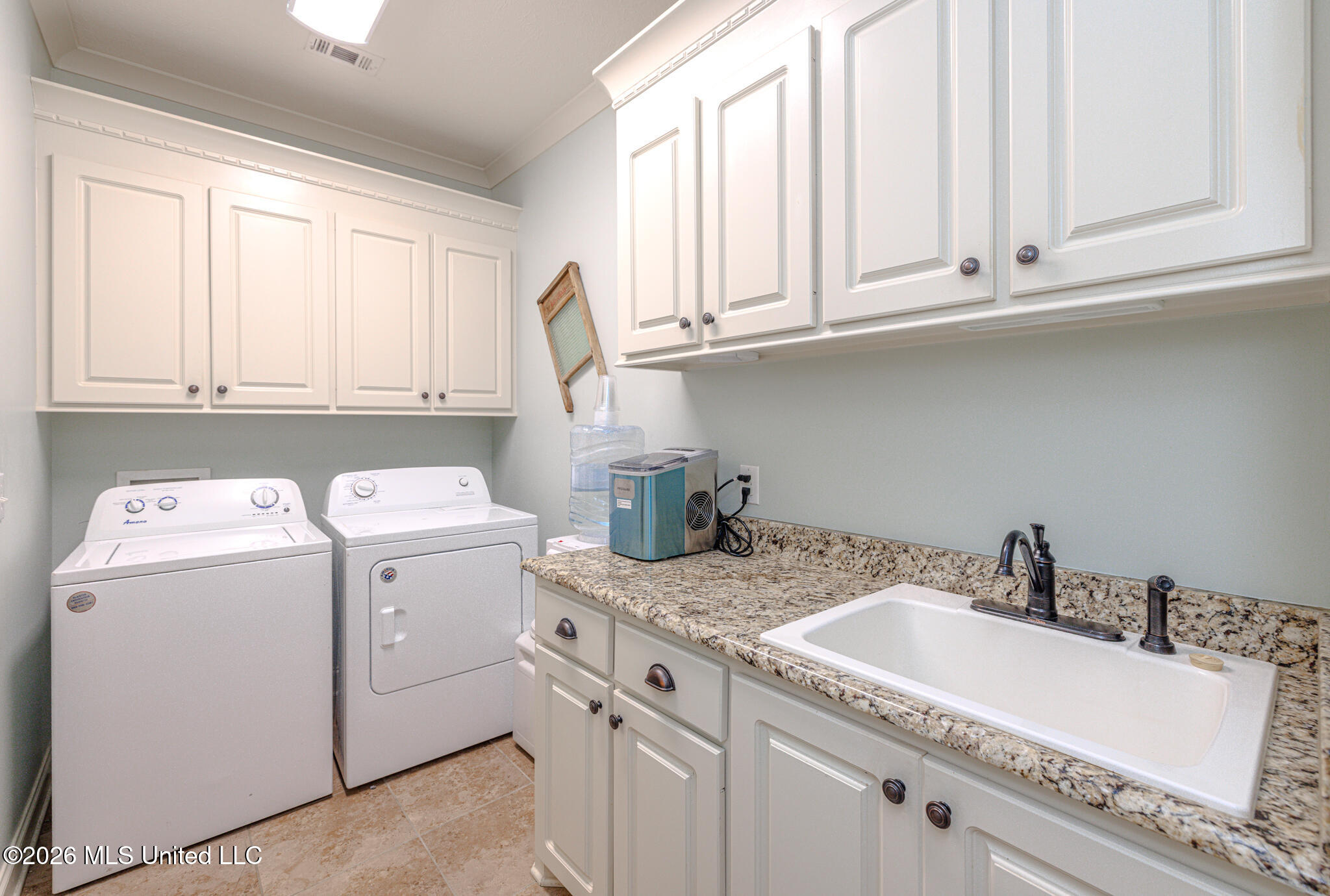 915 Timberton Drive Property Photo 29