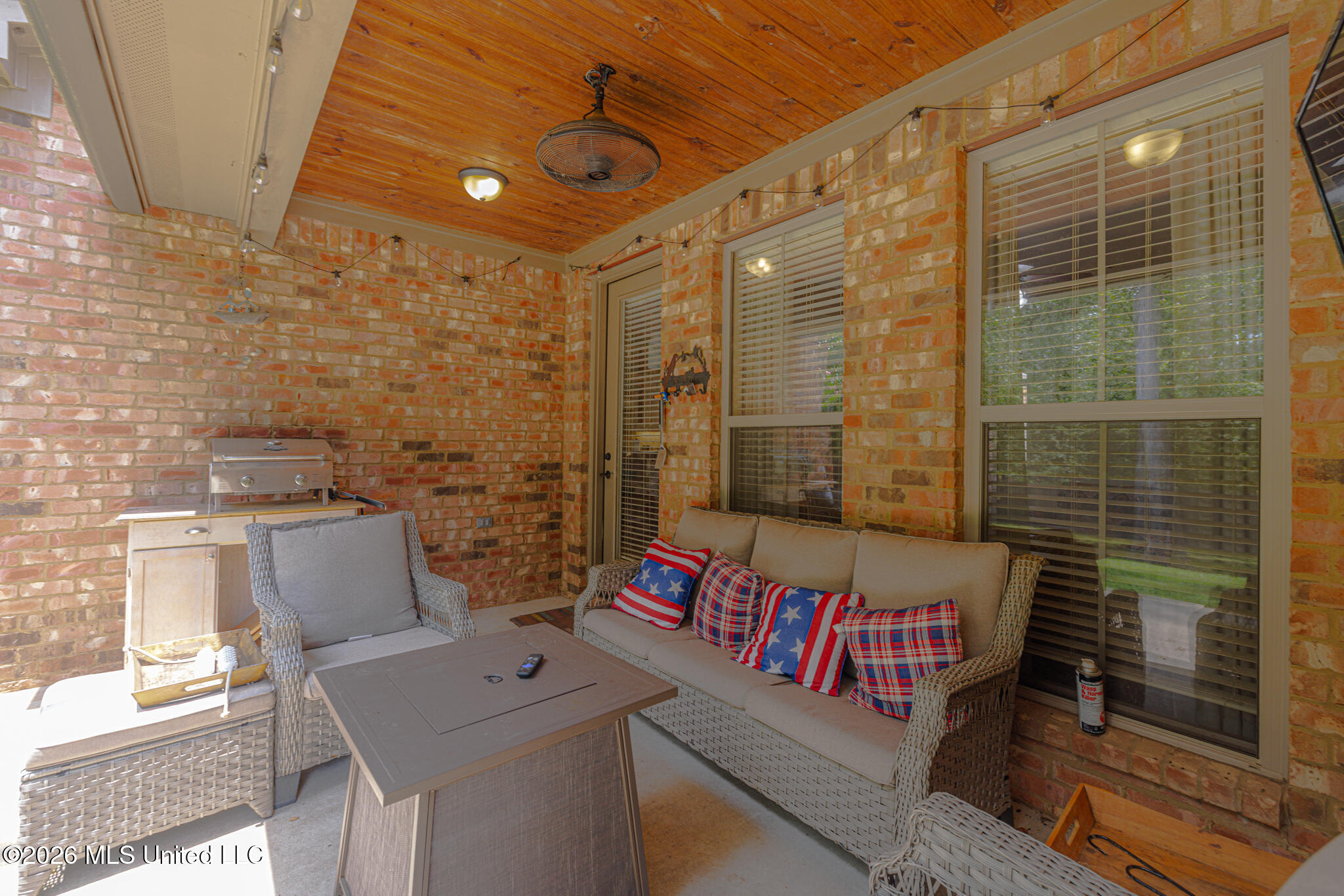 915 Timberton Drive Property Photo 38