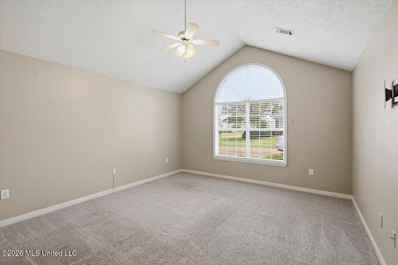 1104 Gerrits Landing Property Photo 20