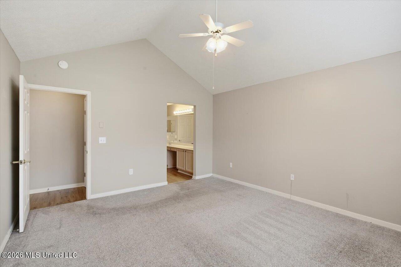 1104 Gerrits Landing Property Photo 21