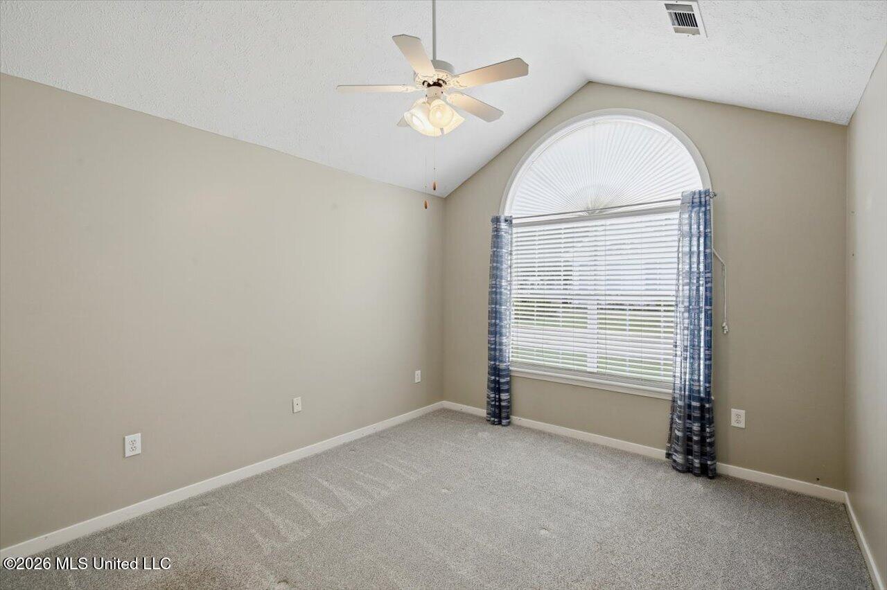 1104 Gerrits Landing Property Photo 24