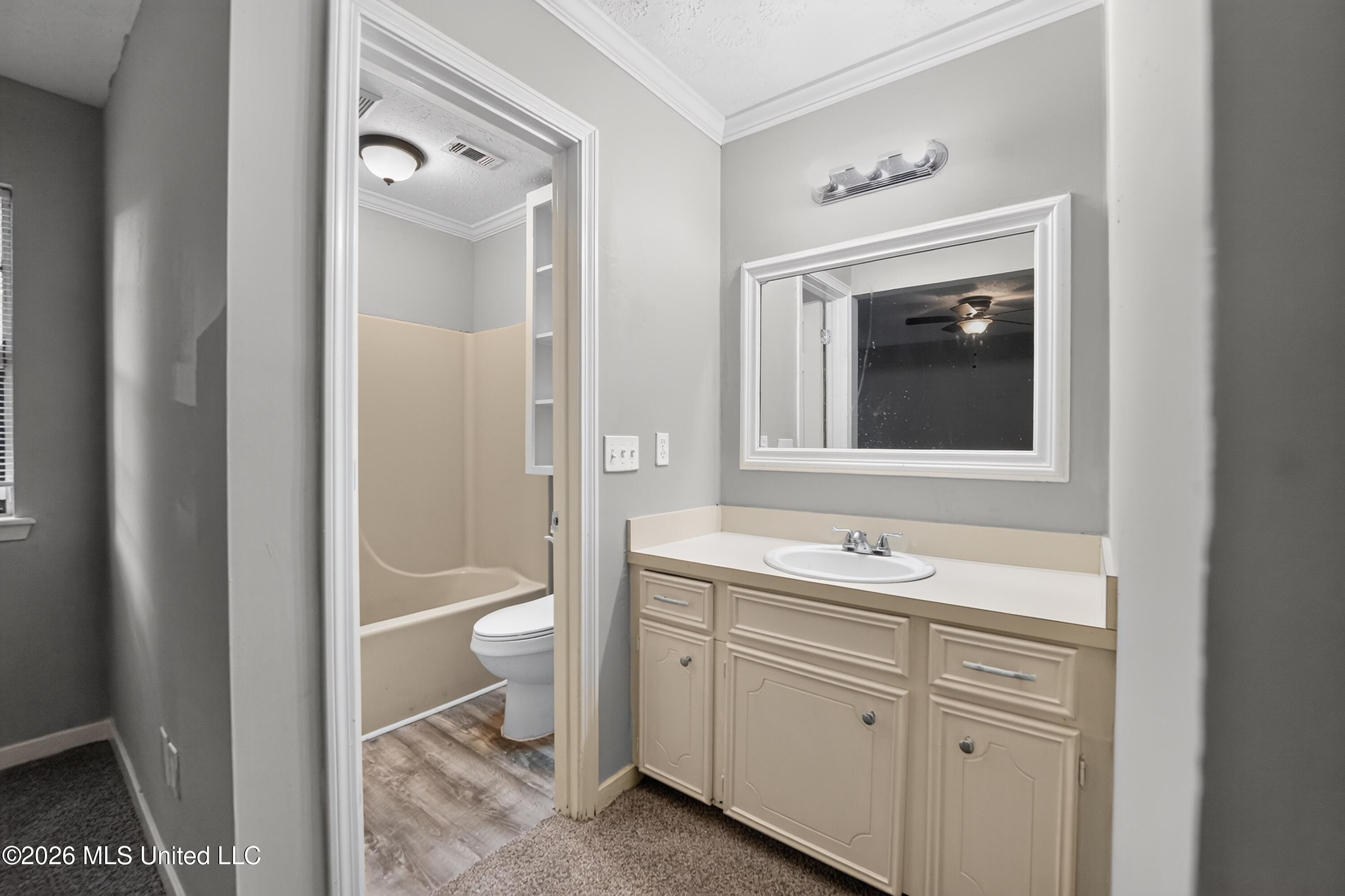 5638 Dogwood Trail Property Photo 32