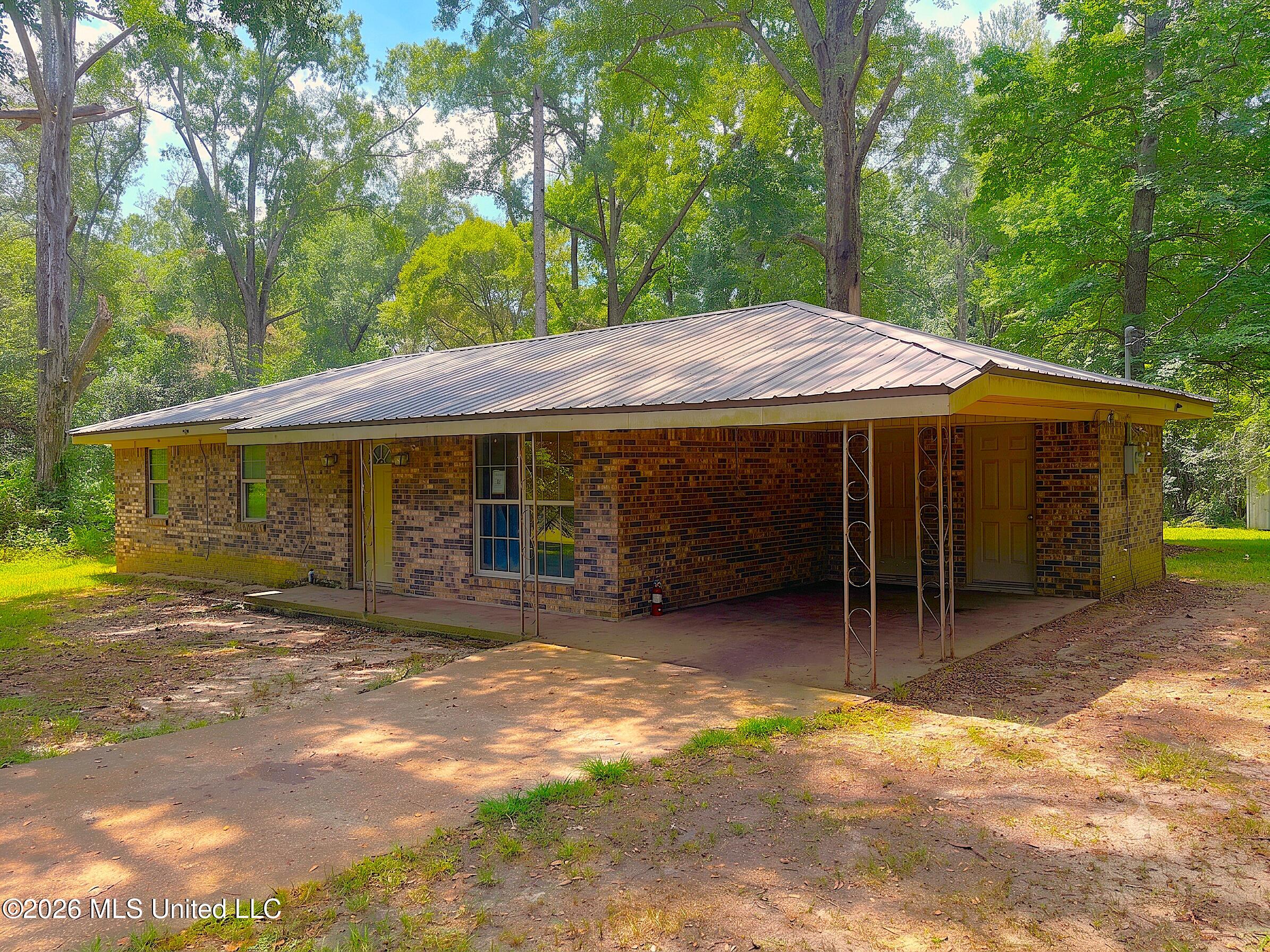 371 Baldwin Road Property Photo 1
