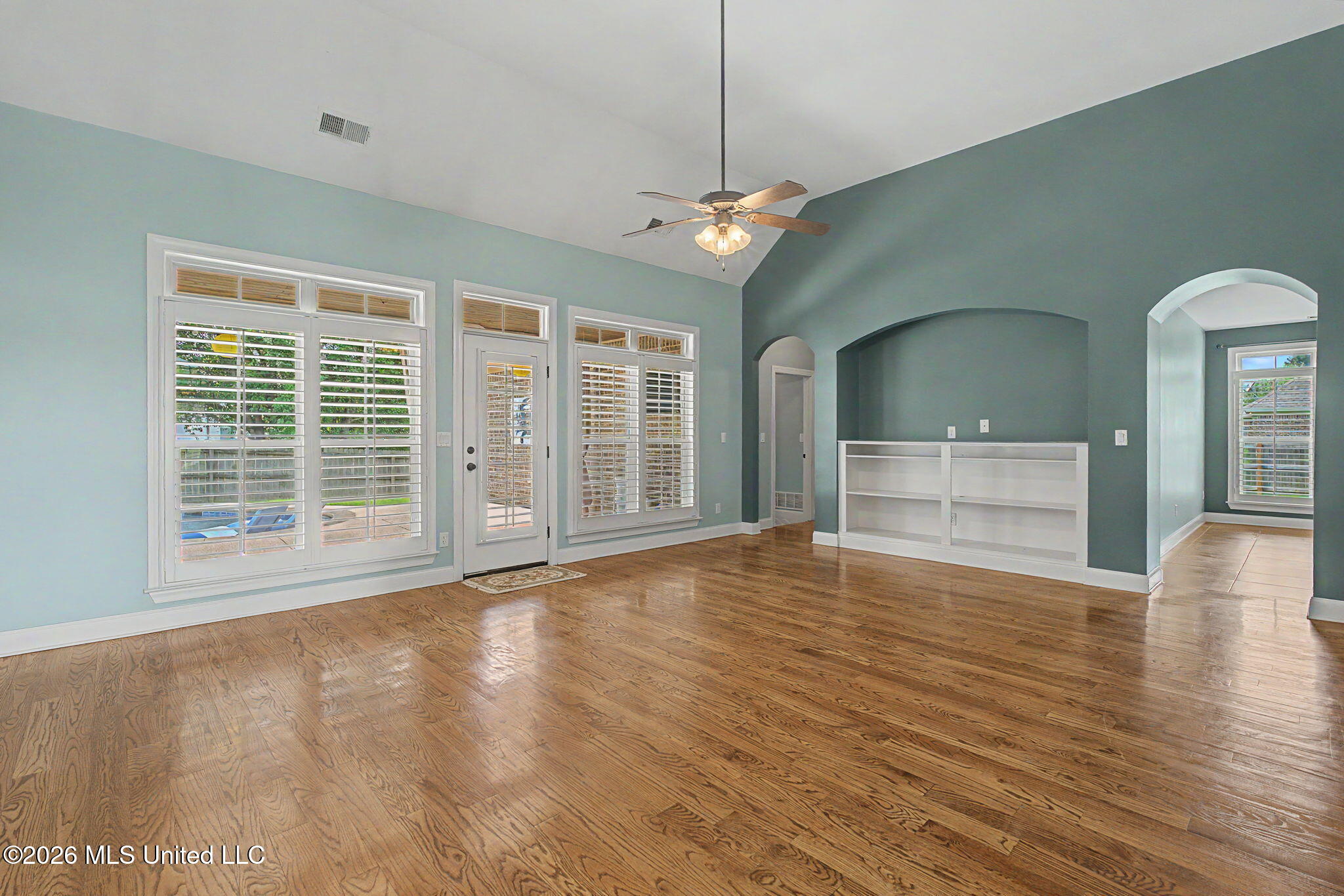 1727 Marcia Louise Drive Property Photo 8