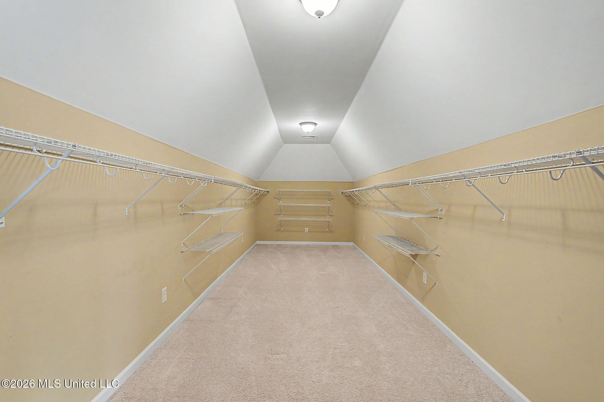 1727 Marcia Louise Drive Property Photo 31