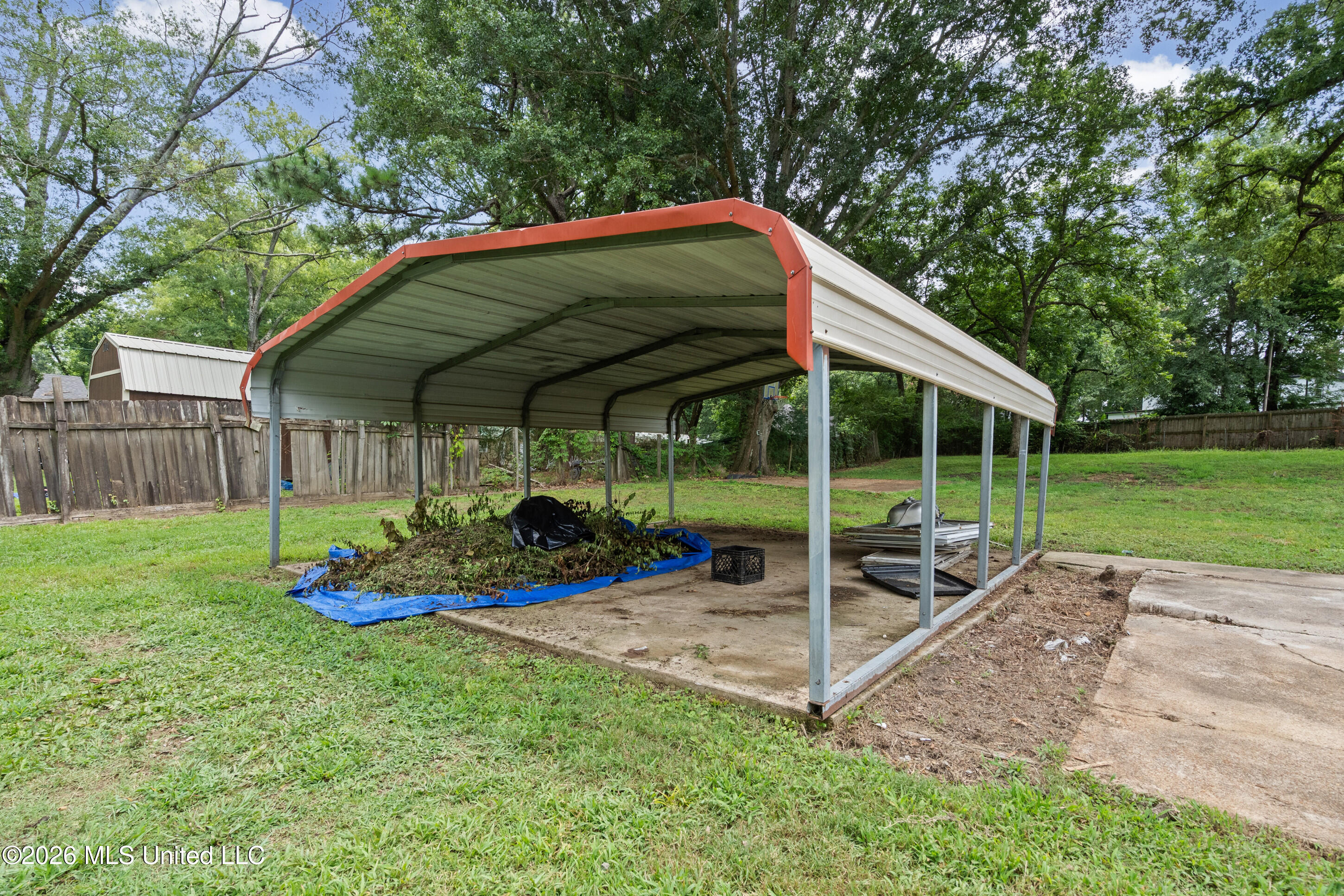 593 Autumn Street Property Photo 24