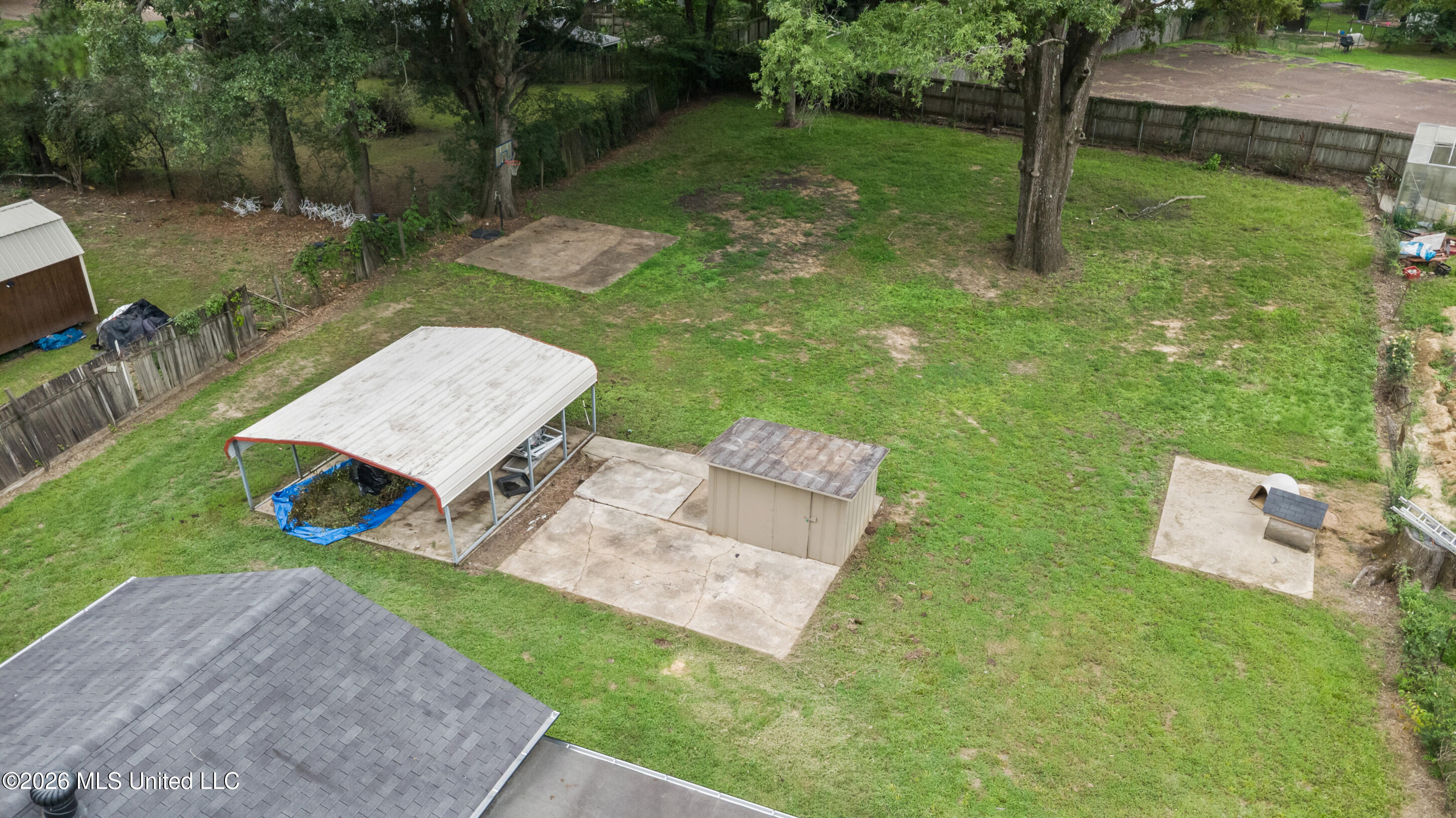 593 Autumn Street Property Photo 28