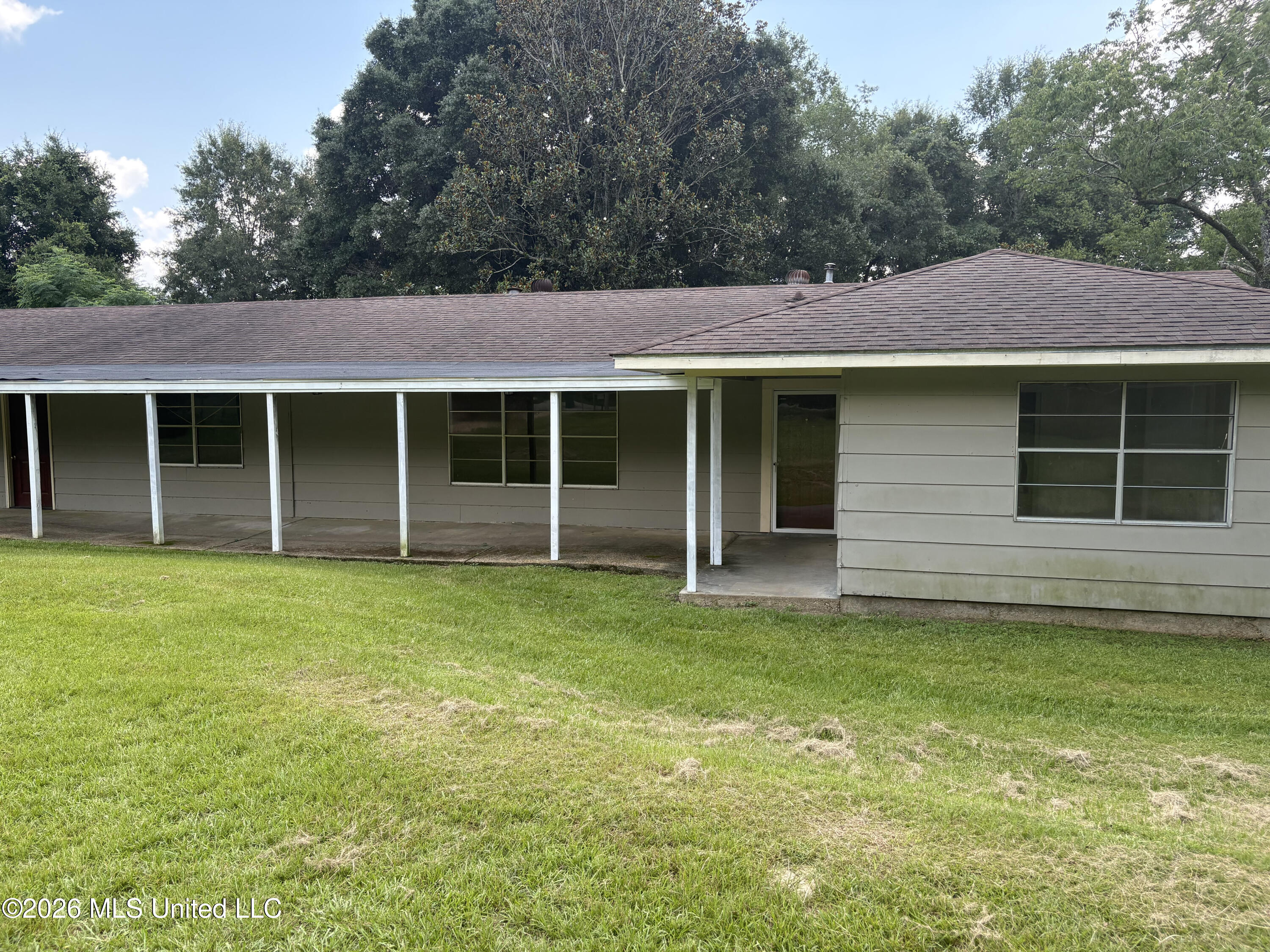 1728 Walton Avenue Property Photo 2