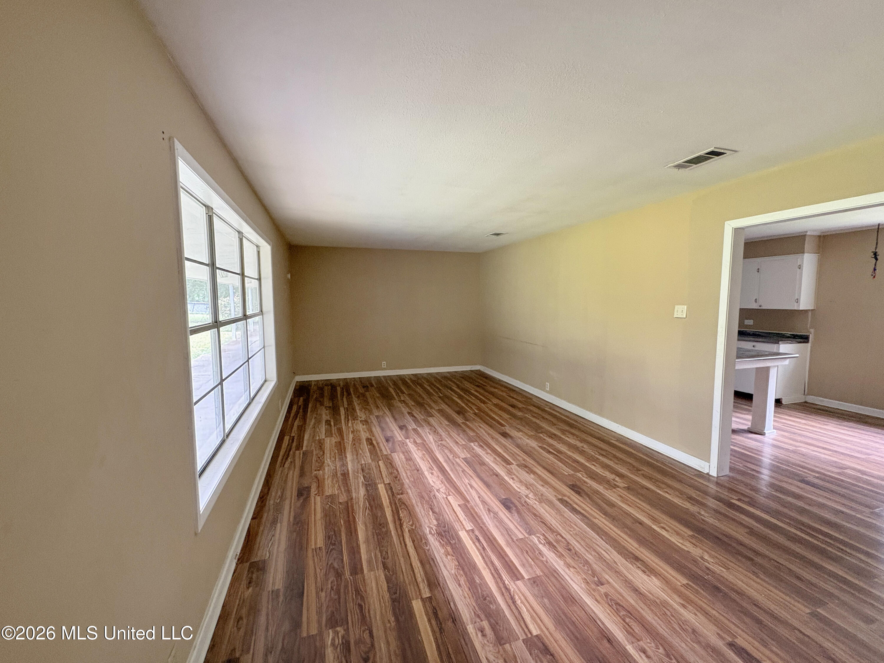 1728 Walton Avenue Property Photo 3