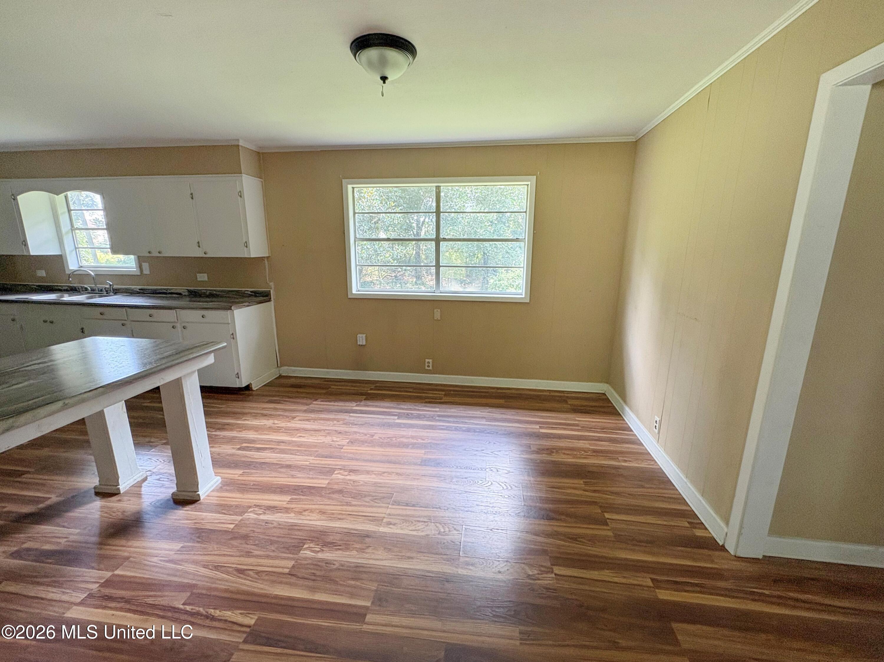 1728 Walton Avenue Property Photo 4