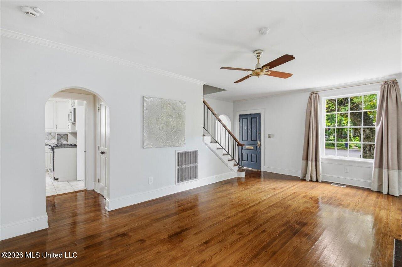 1521 Saint Ann Street Property Photo 6