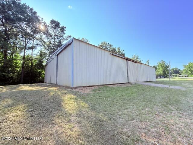 1111 Dummy Line Road Property Photo 7
