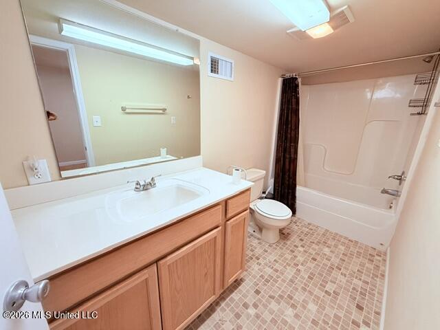 1111 Dummy Line Road Property Photo 25