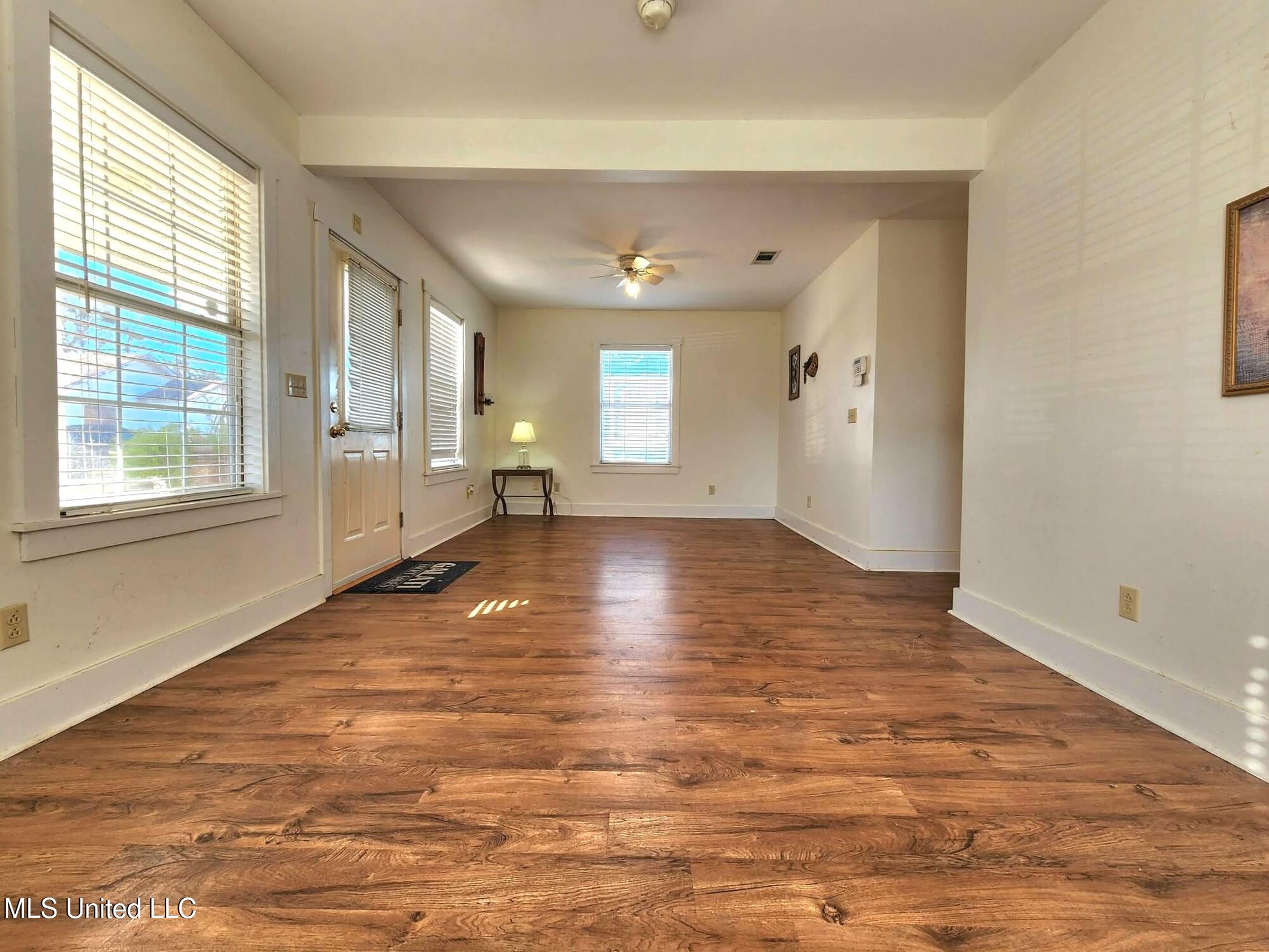 332 Haise Street Property Photo 4
