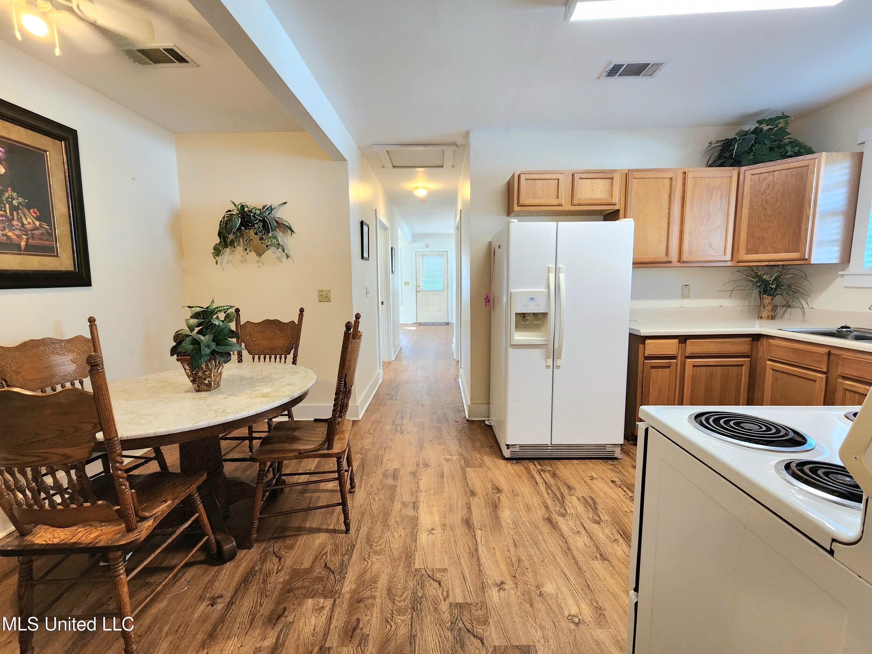 332 Haise Street Property Photo 12