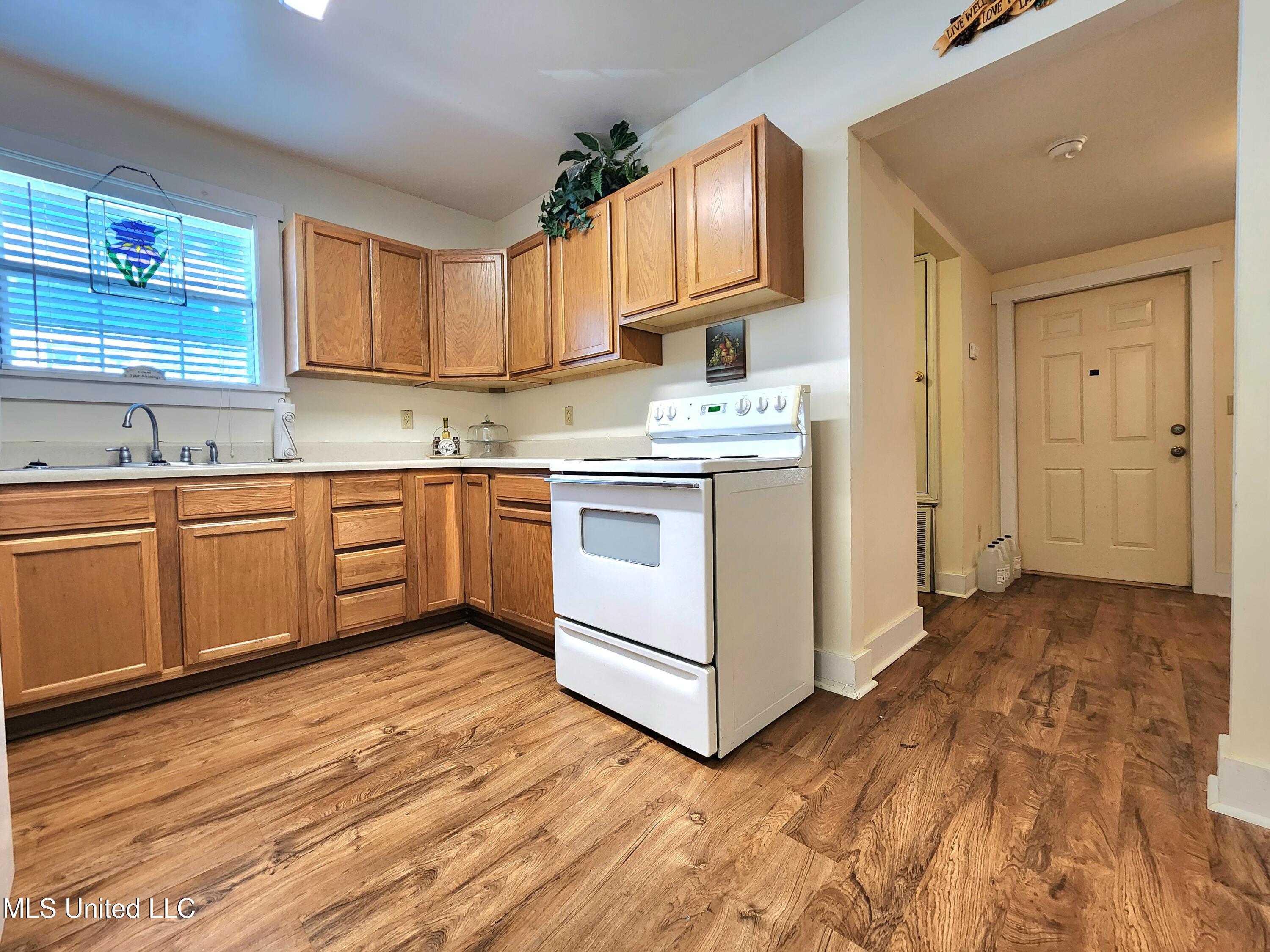 332 Haise Street Property Photo 14