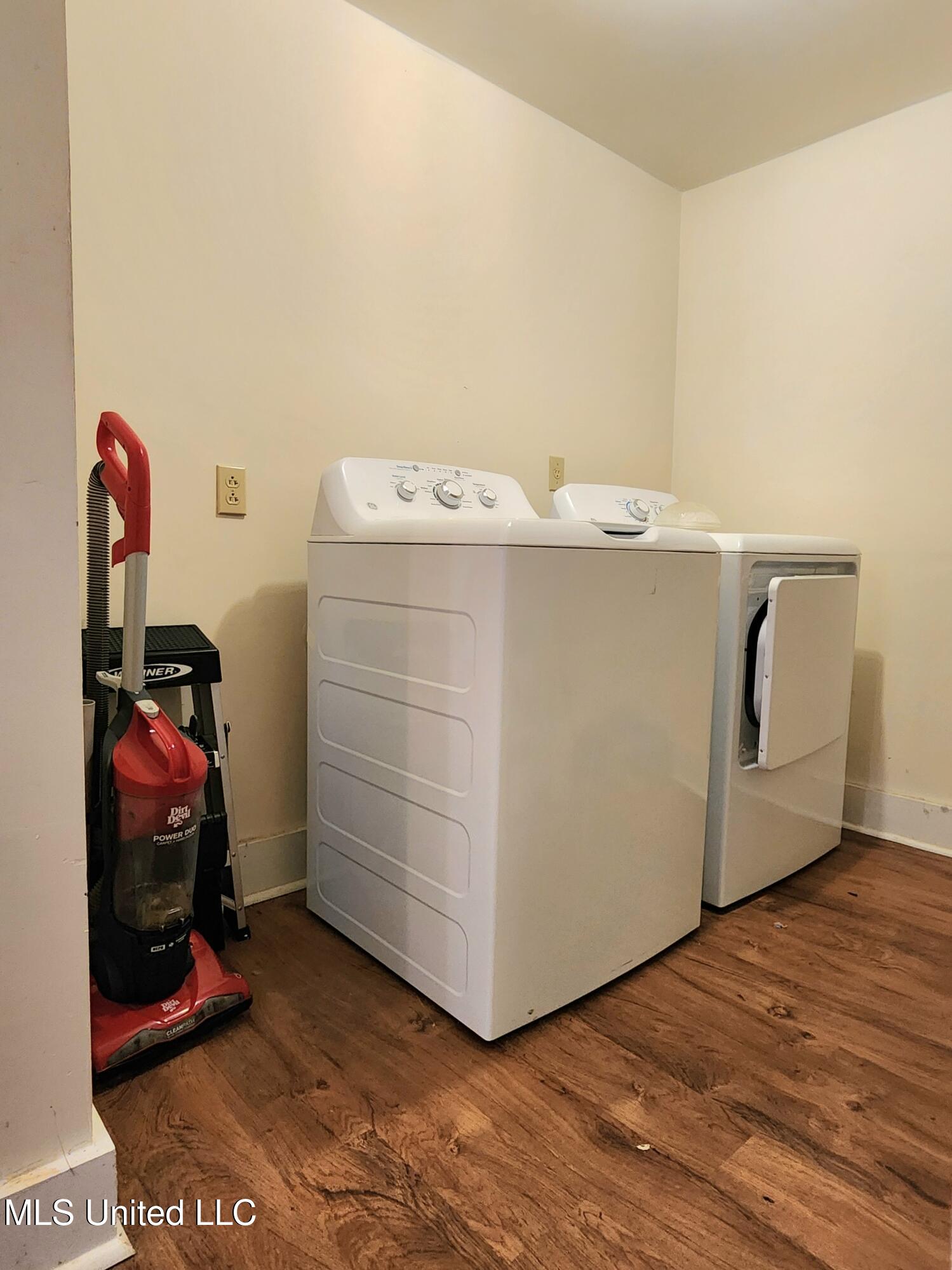 332 Haise Street Property Photo 16