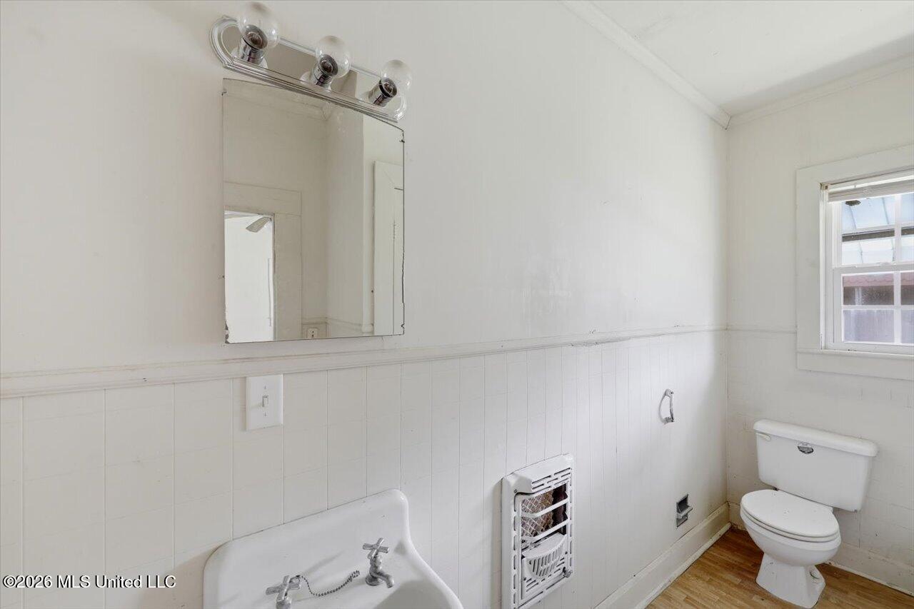 109 W Bell Avenue Property Photo 19