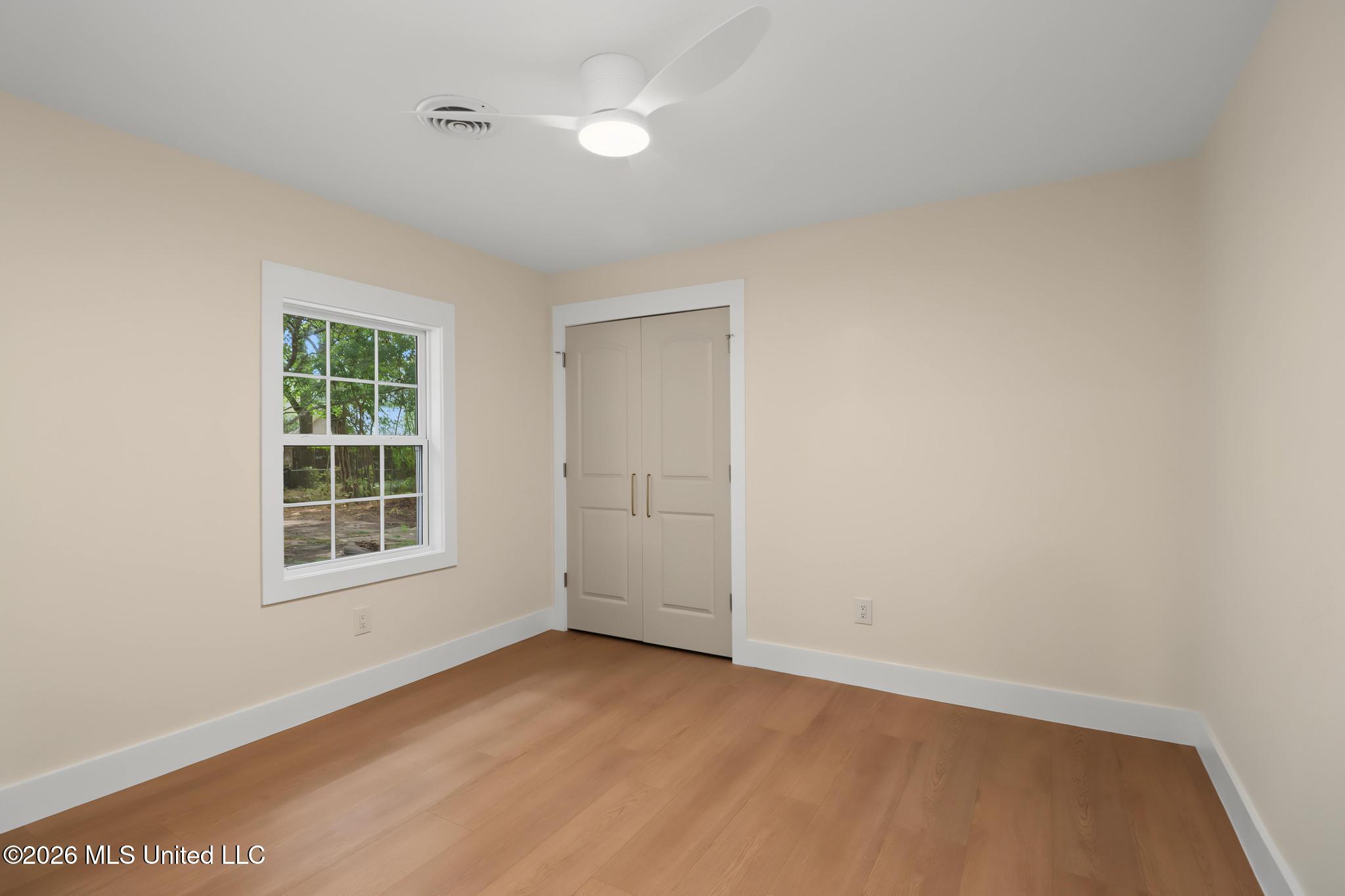 273 Holcomb Boulevard Property Photo 11