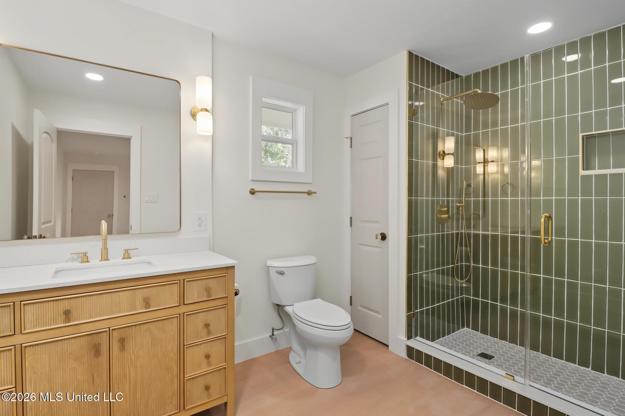 273 Holcomb Boulevard Property Photo 19