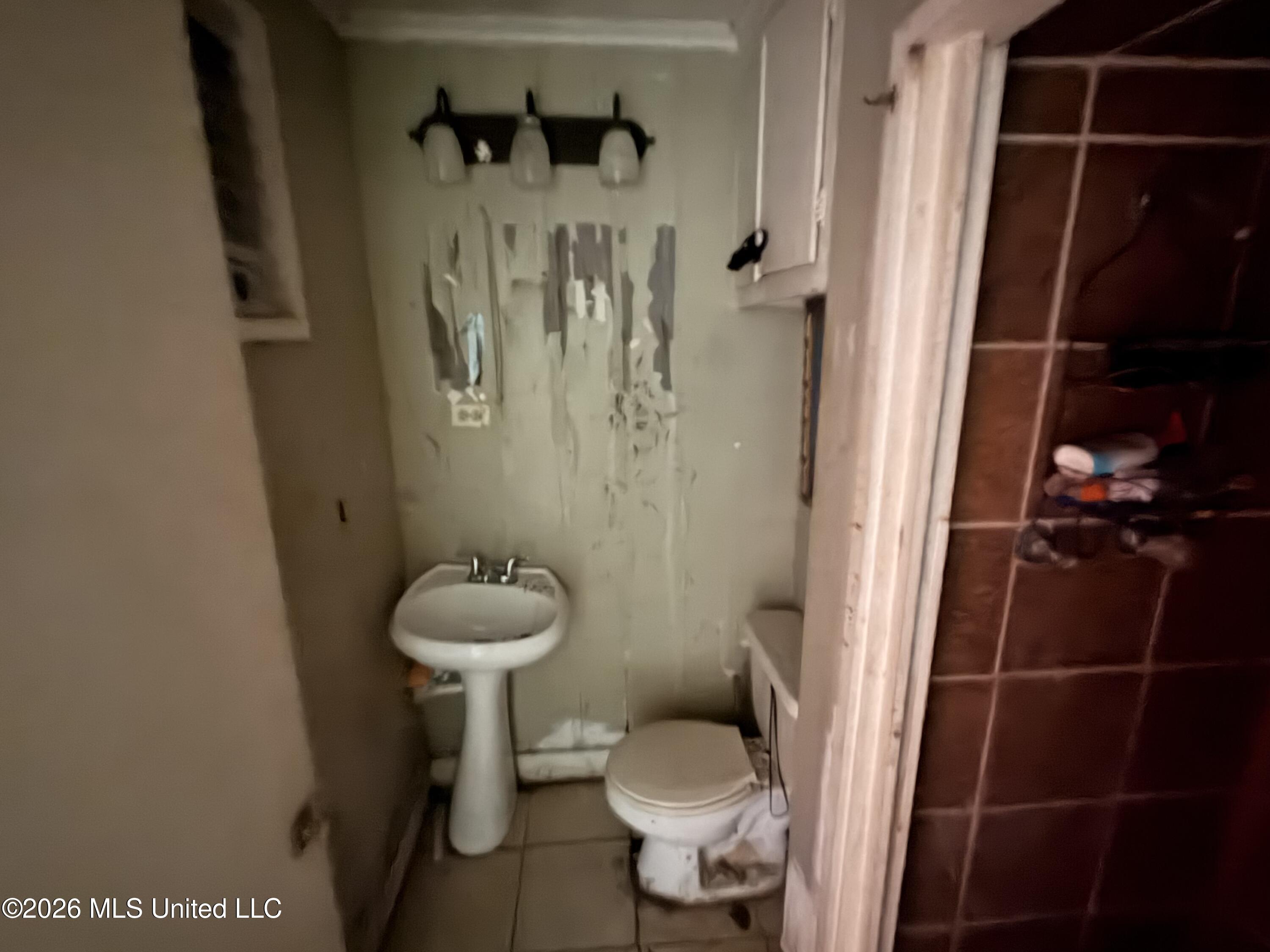 2729 E Benwood Drive Property Photo 15