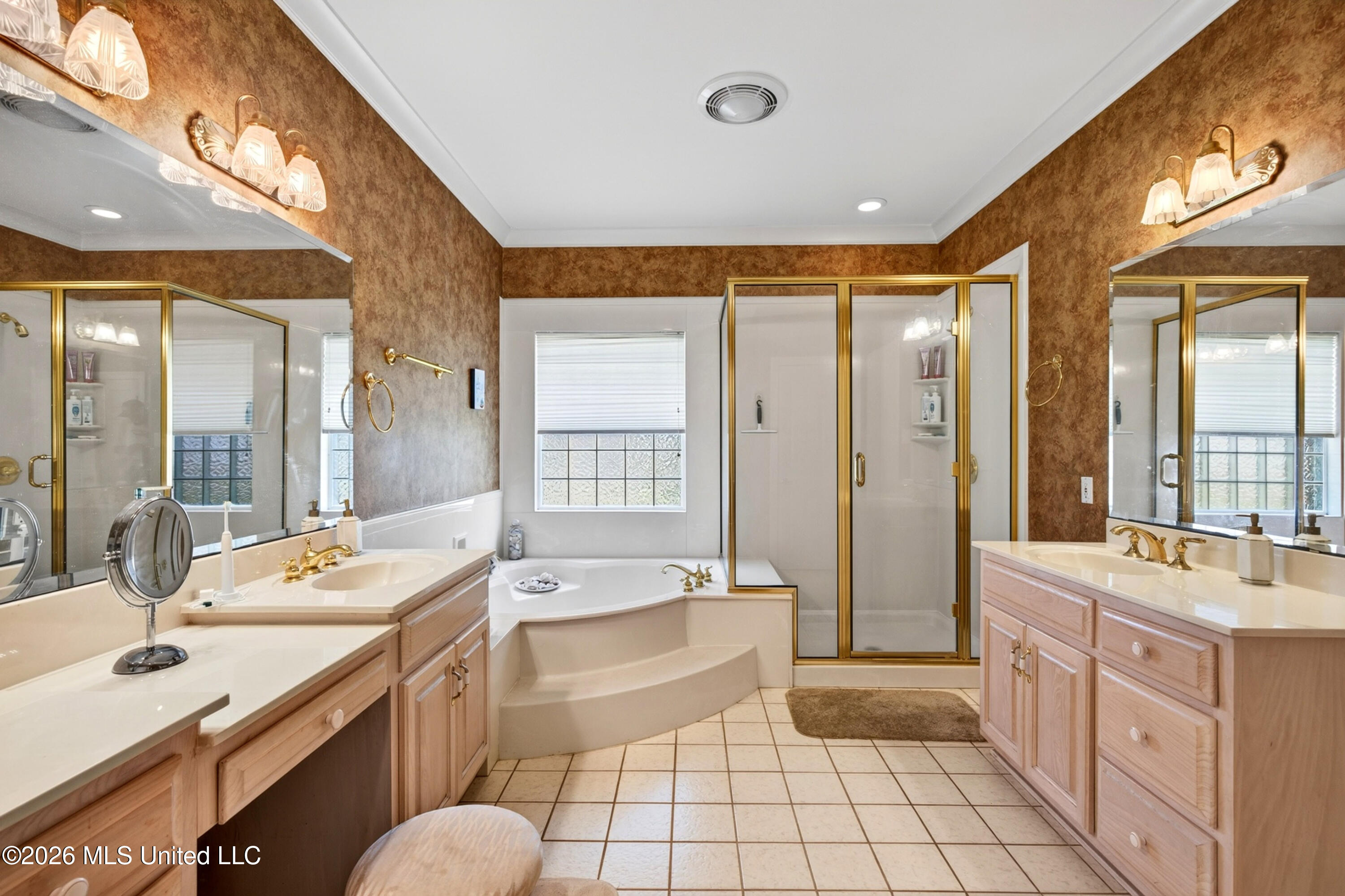 7523 Cherryhill Drive Property Photo 32