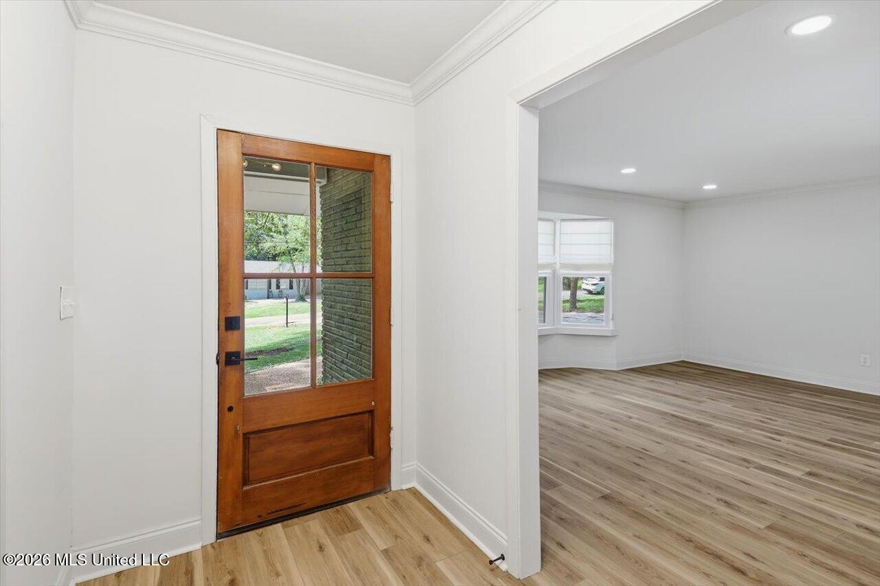 1786 Brecon Drive Property Photo 6