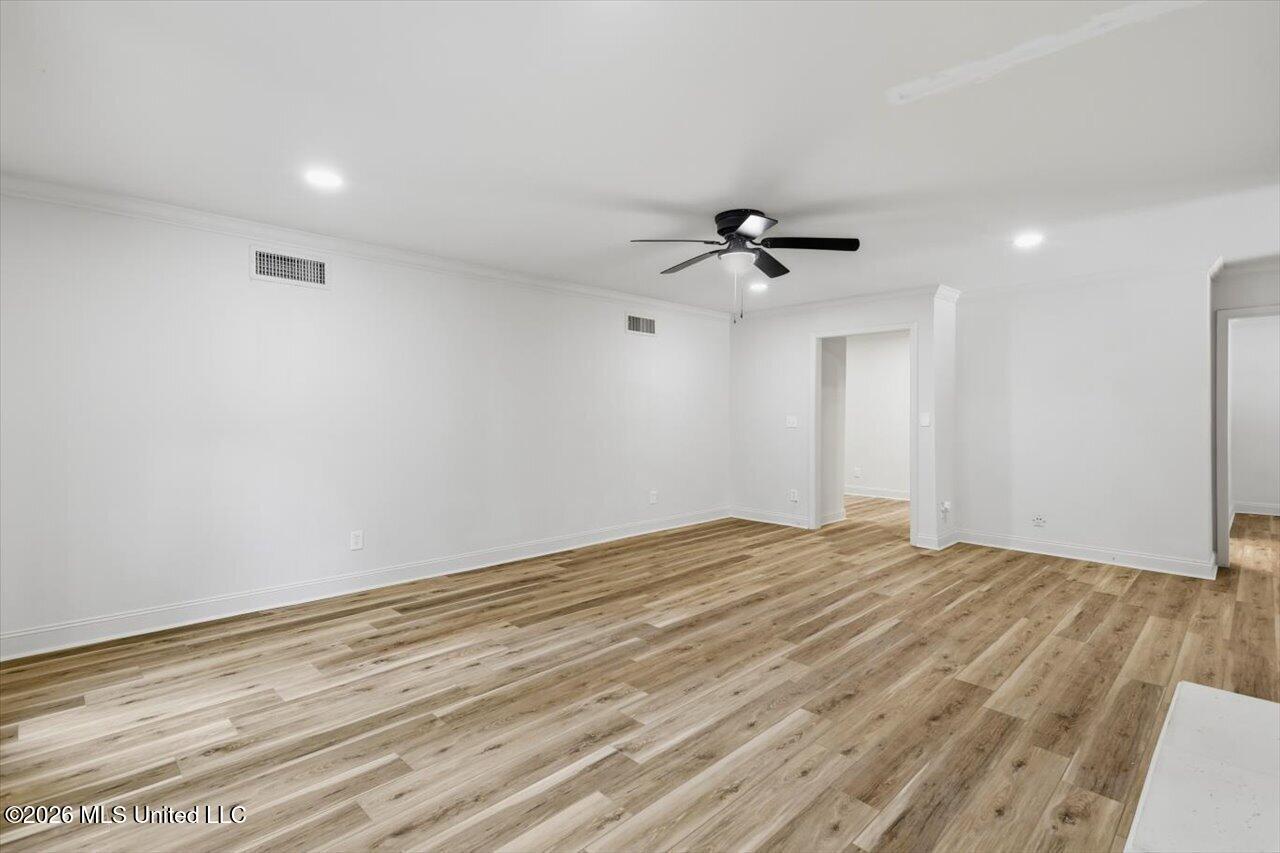 1786 Brecon Drive Property Photo 8