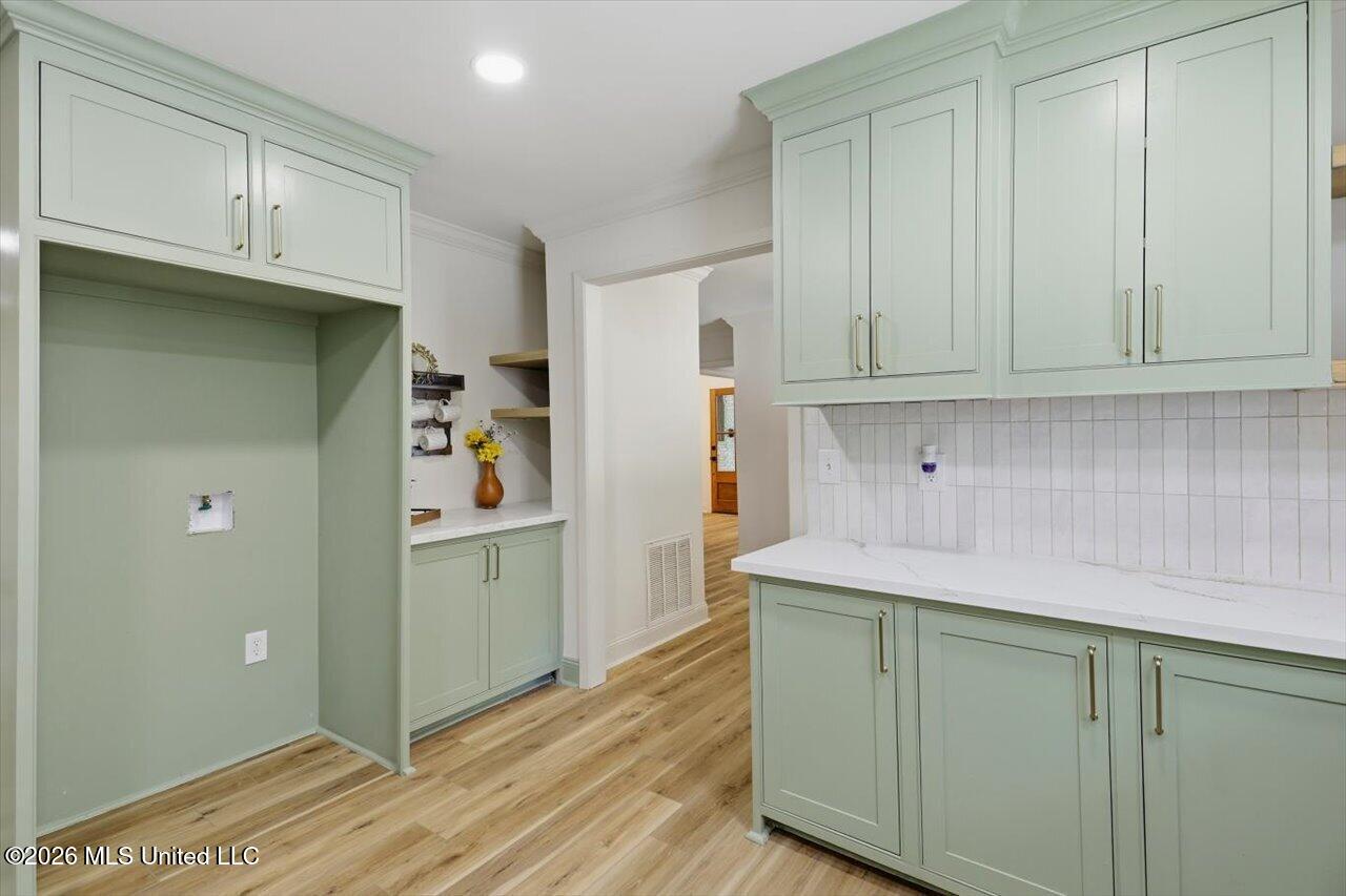 1786 Brecon Drive Property Photo 15
