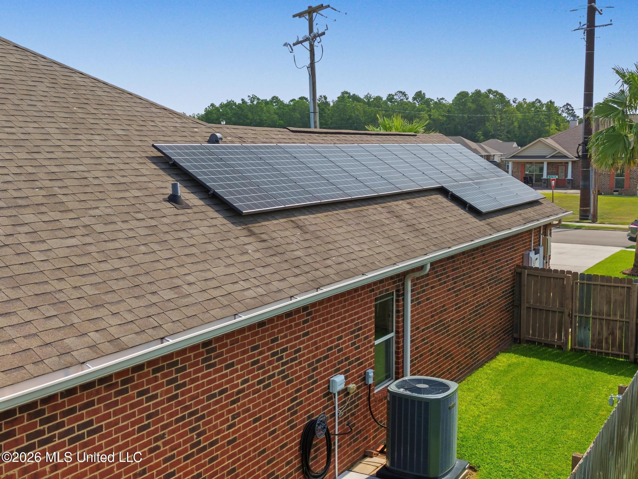 10241 Hutter Road Property Photo 6